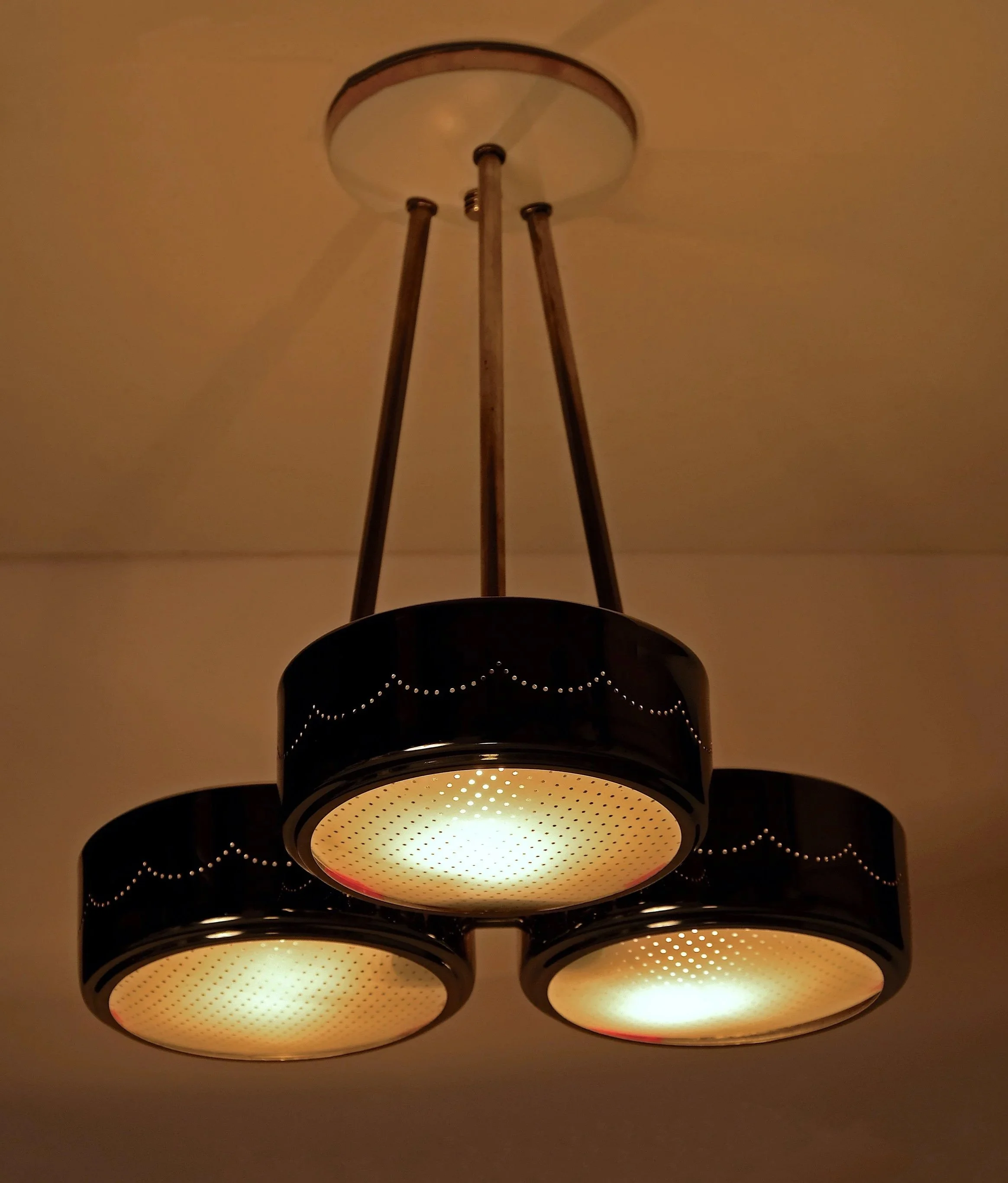 lightiolier+ceiling+2.jpg