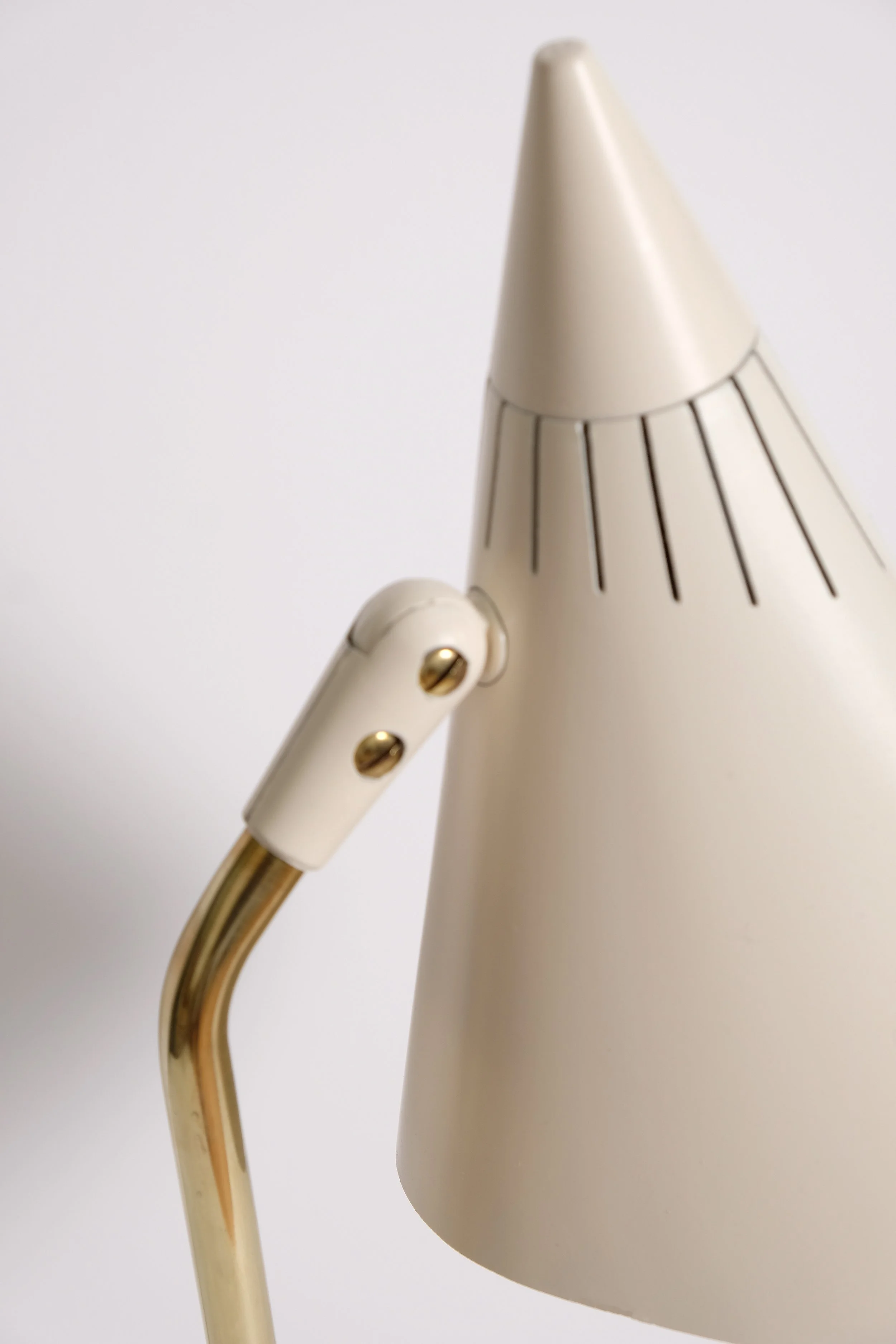 lightolier cone 4.jpg
