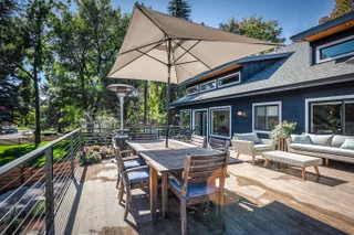 Midcentury Modern Exterior Cable Rail 2.jpeg