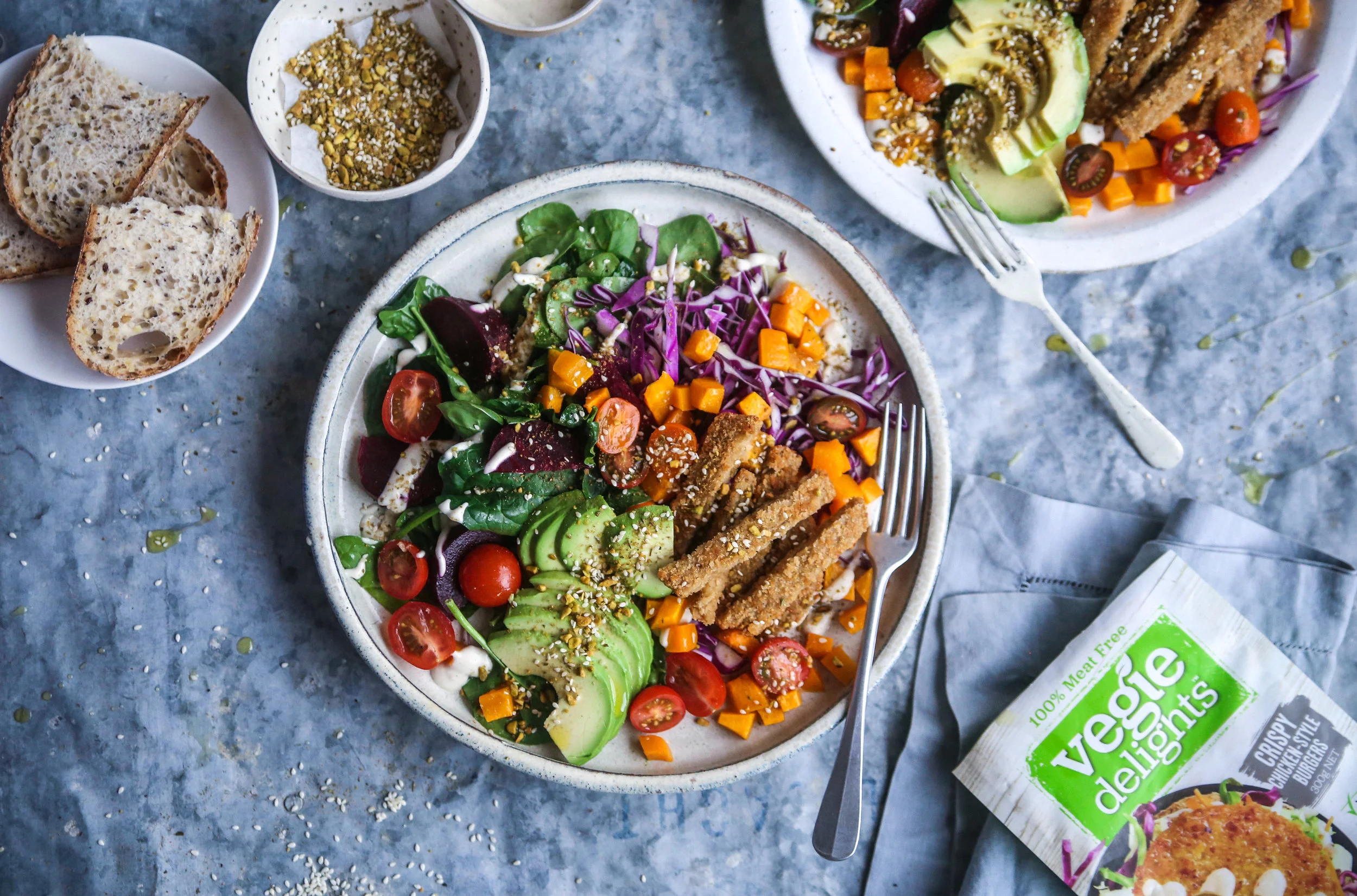 VDCRISPCHIXRAINBOWLSPHR - 1.jpg