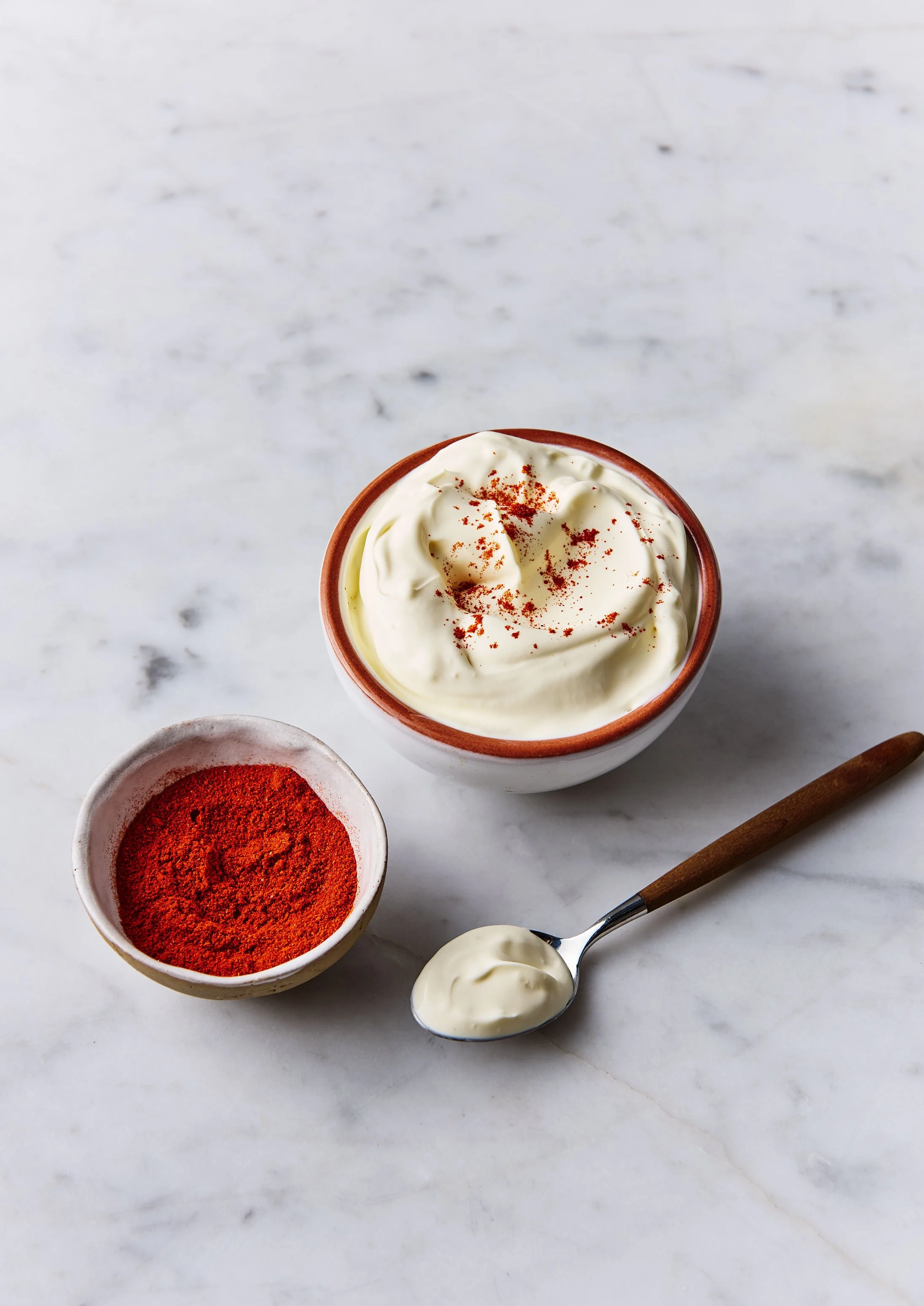 BEGA_Cameo_SourCreamPaprika_WEB.jpg