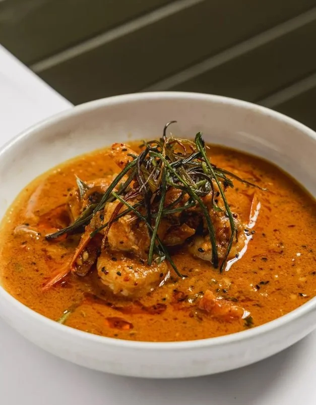 Sarson-Bhapa-Jhinga-prawns-simmered-with-mustard,-fennel-and-nigella.jpg