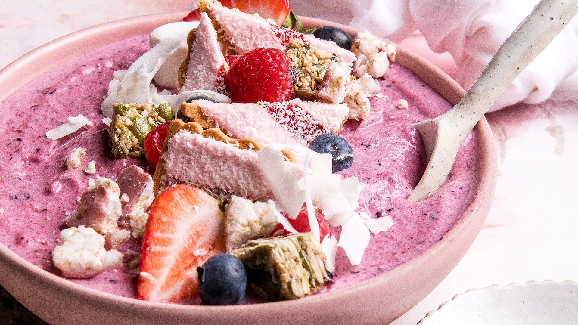 high-protein-yoghurt-Bowl cafe menu