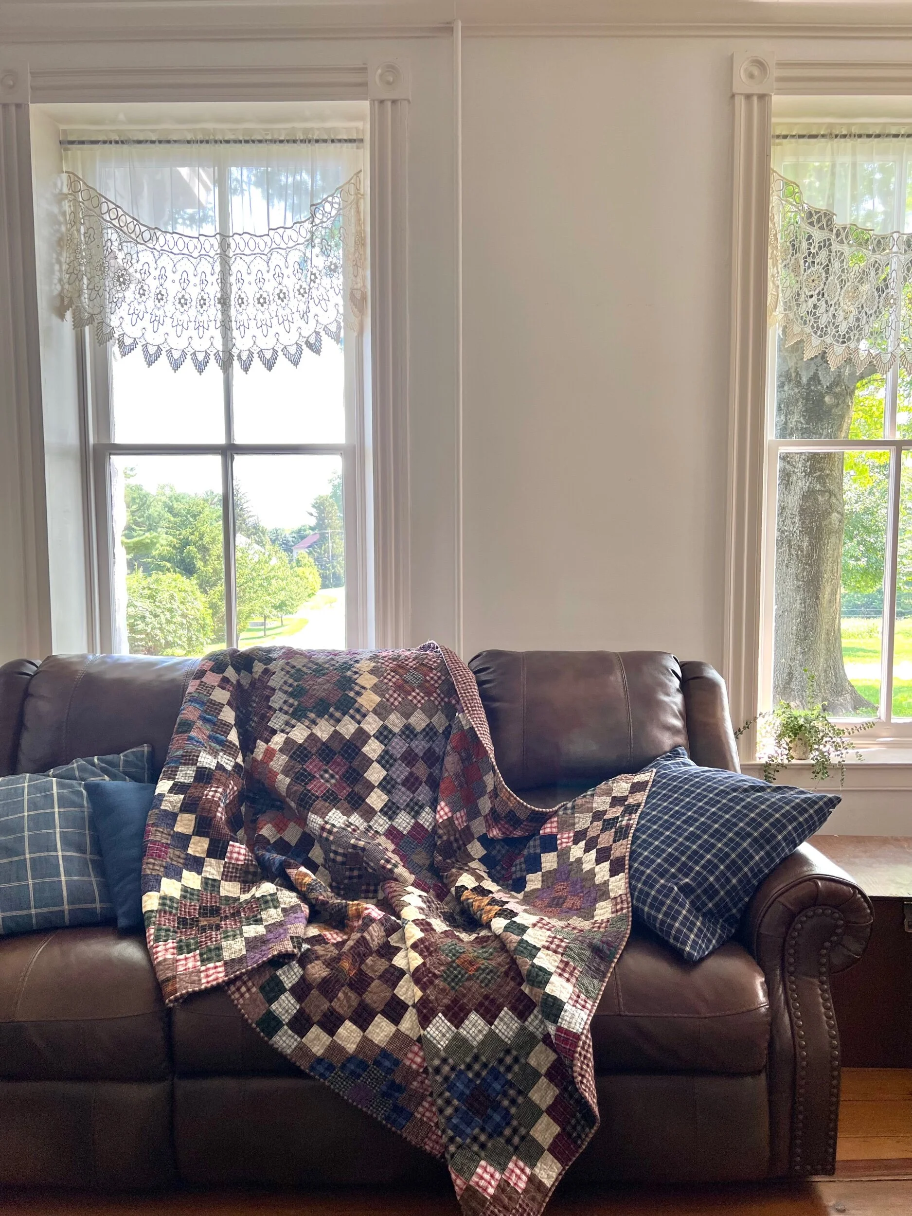 48421F67-5BEF-4BC4-A199-7371DC3DFCF6