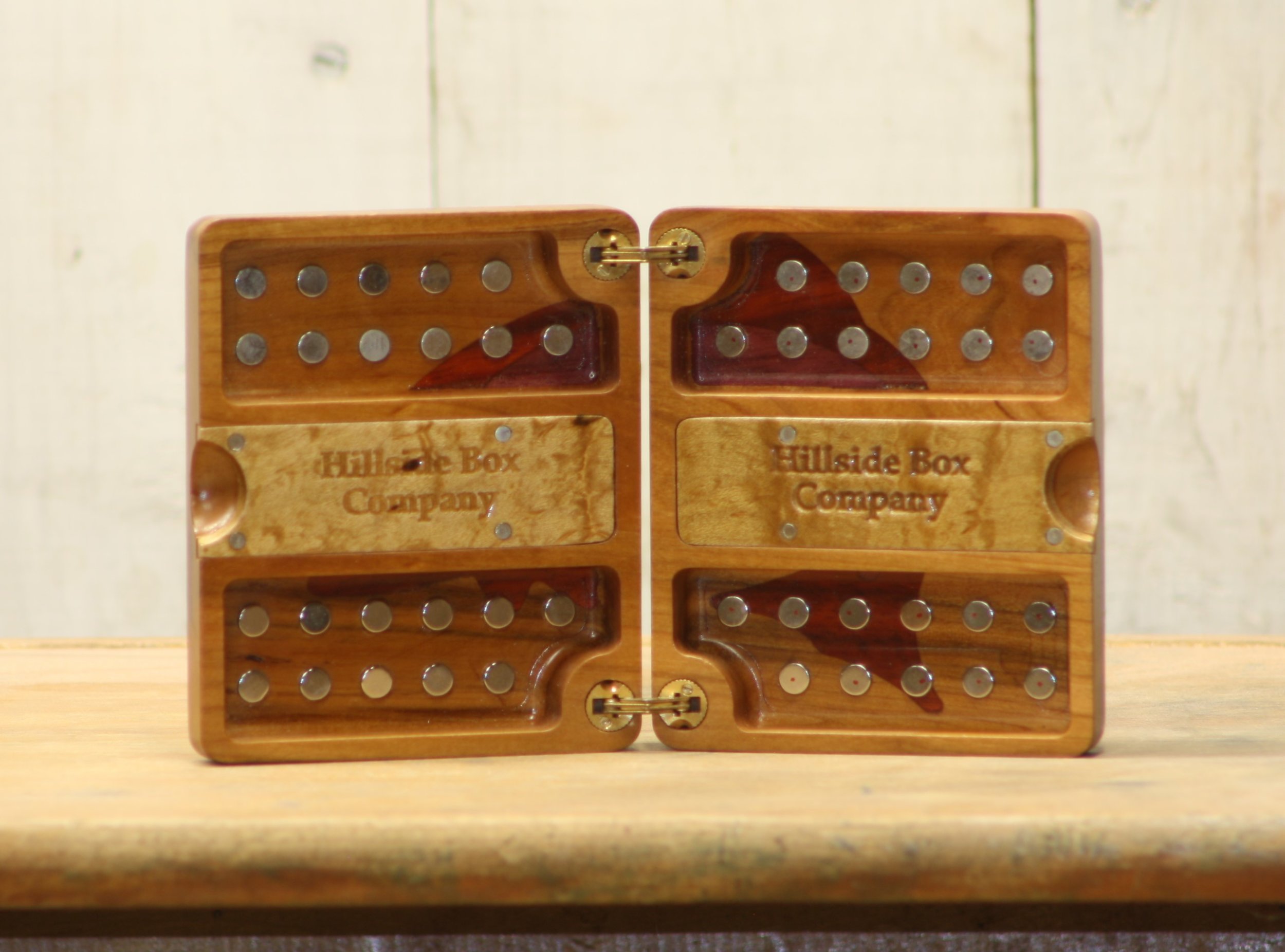 INTERIOR_CLOSED_DOOR.jpg