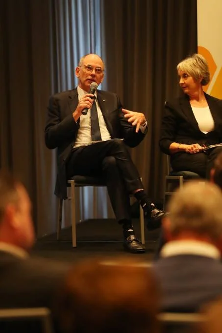 Professor Gerard Carrollv2 - Riverina Cardiology.jpg