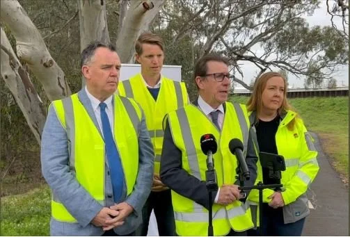 Committee 4 Wagga helps to ‘bridge’ the road safety gap