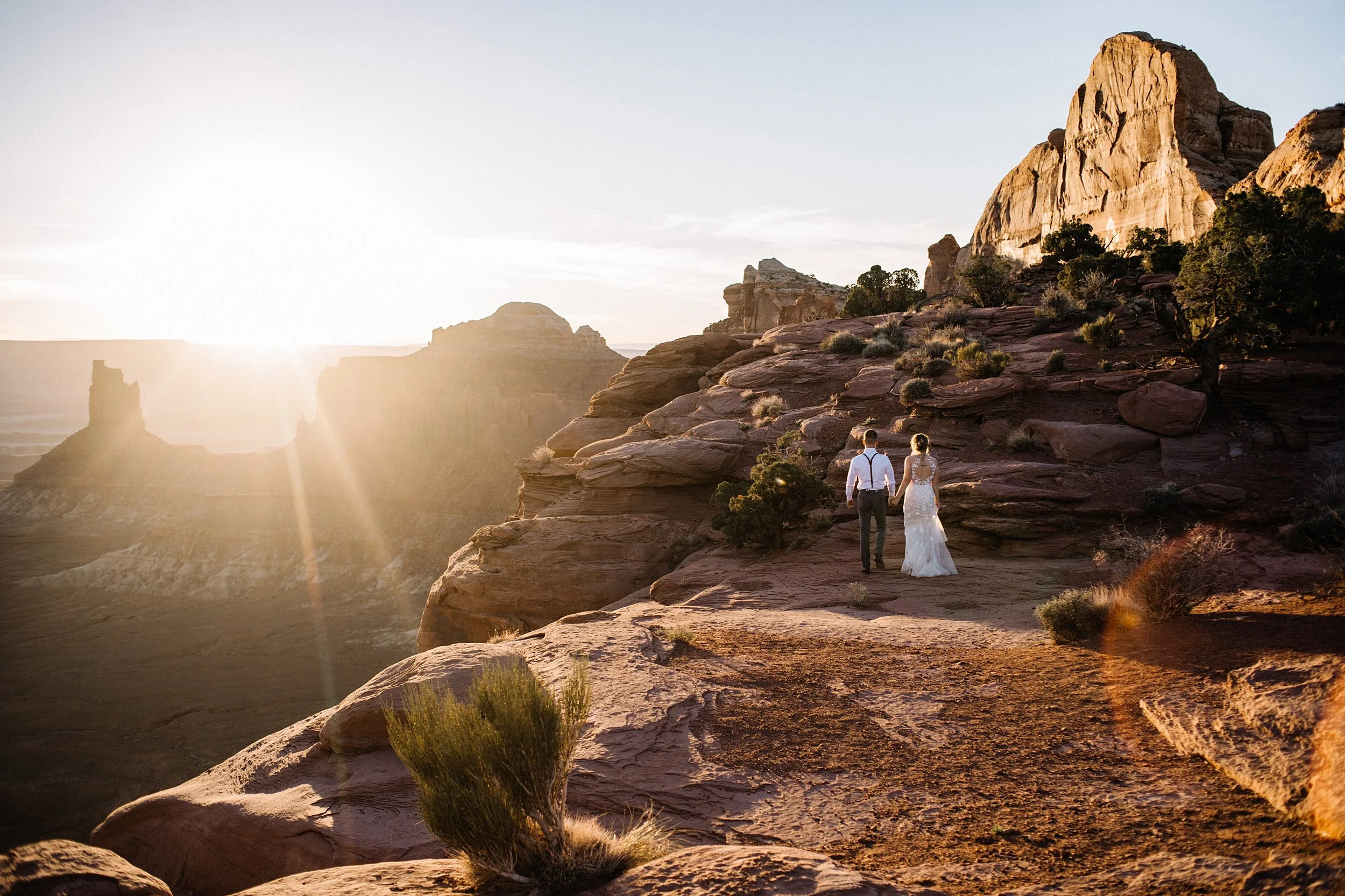 Hannah + Chris / Moab Wedding Photographer