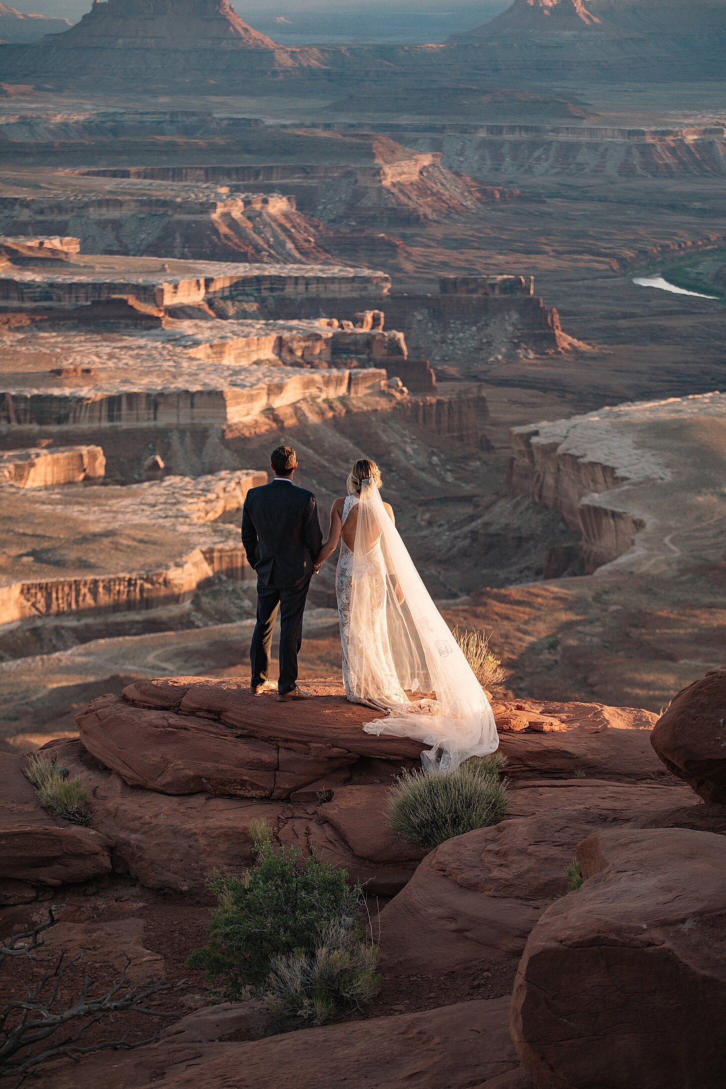 Intimate Southwestern Desert Wedding at Moab Under Canvas