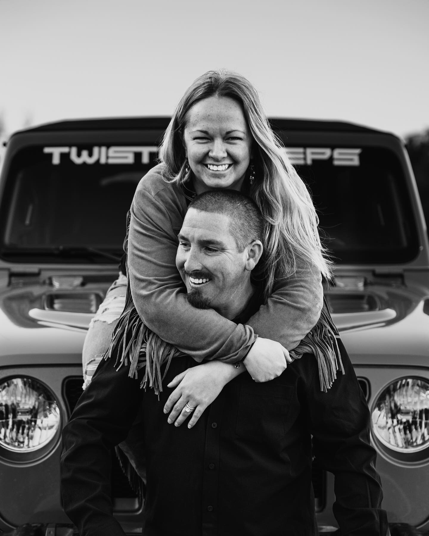 Kinda giving me &ldquo;The Fast and the Furious&rdquo; vibes but with a fun desert/western twist 🏜️ 

Why not incorporate some of the things you love most + sentimental aspects of your story into your session???? 

.
.
.

#couples #bride #engagement