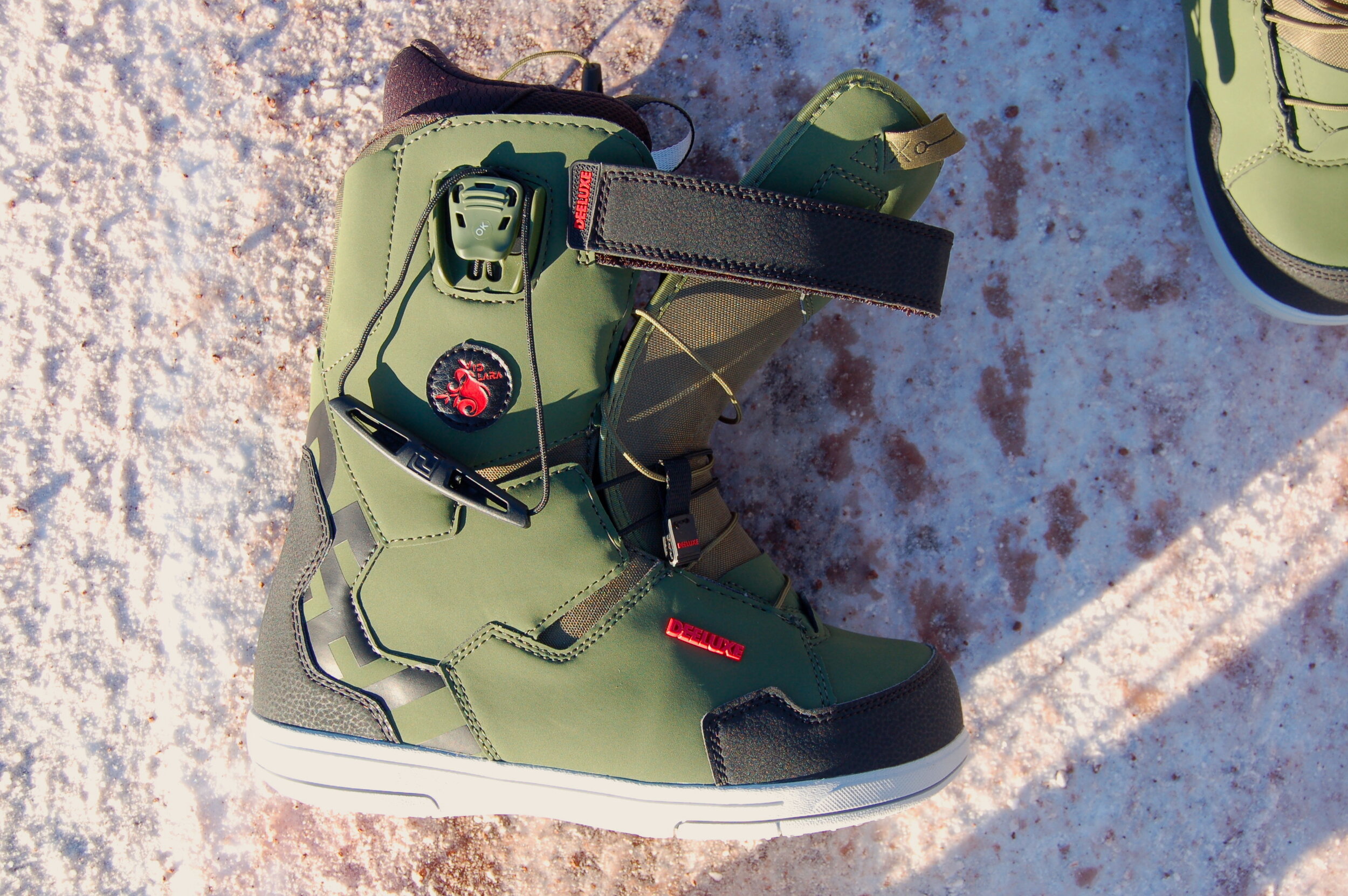 Deeluxe_Team_ID_Lara_womens_snowboard_boots_23.JPG