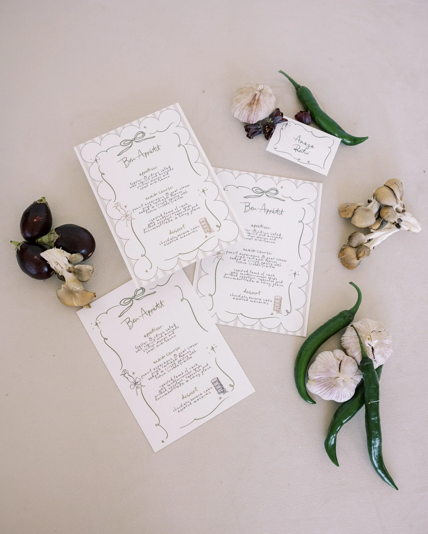 Sometimes, it&rsquo;s hard to find a one-size-fits-all stationery - because your story isn&rsquo;t the same as anyone else&rsquo;s.

I love this playful approach on these wedding menus! Thanks @narellejanine for pushing me to think out of my comfort 