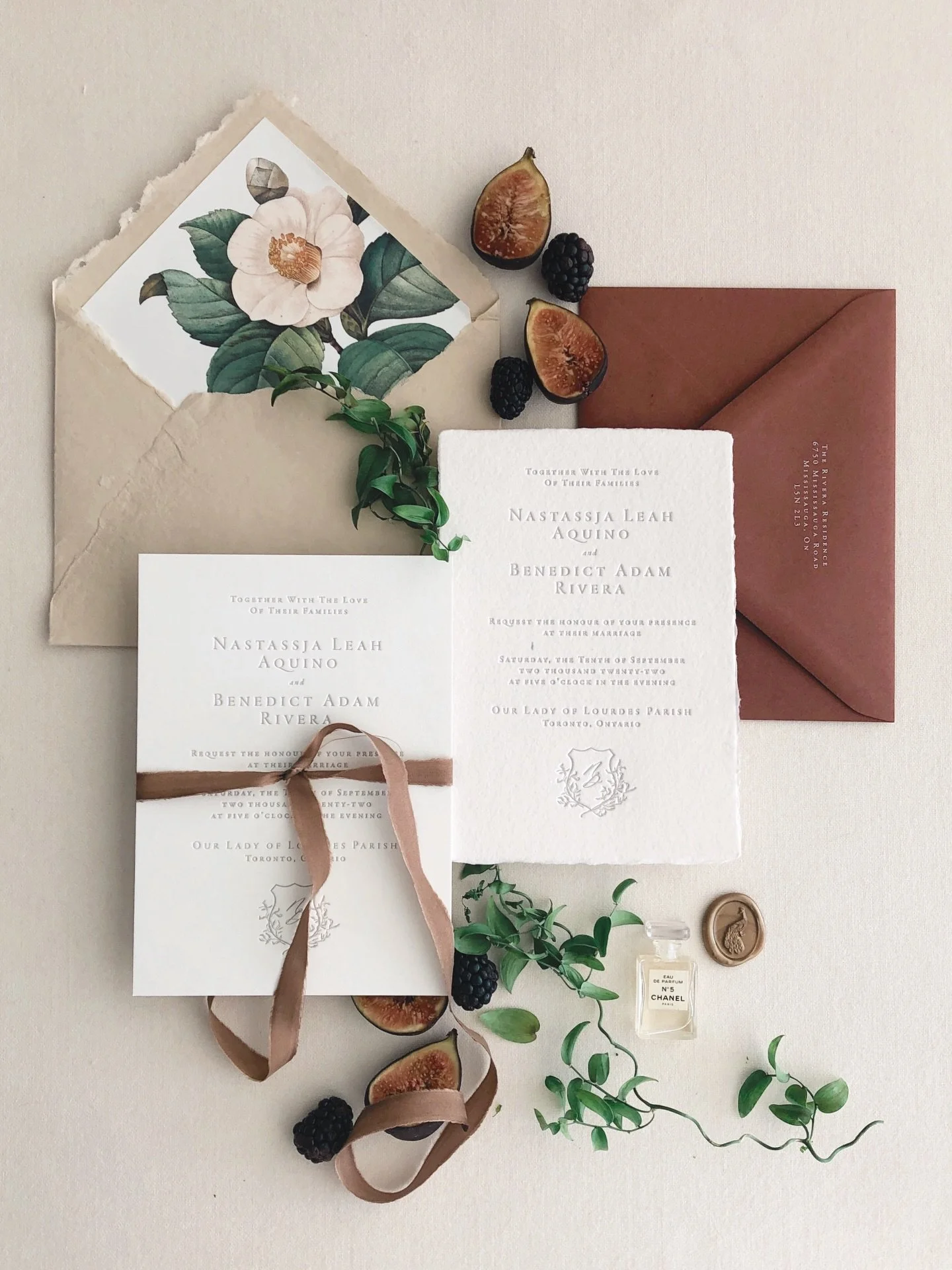 Different shades of brown. I love neutrals but I am not afraid to add colours! 🍫