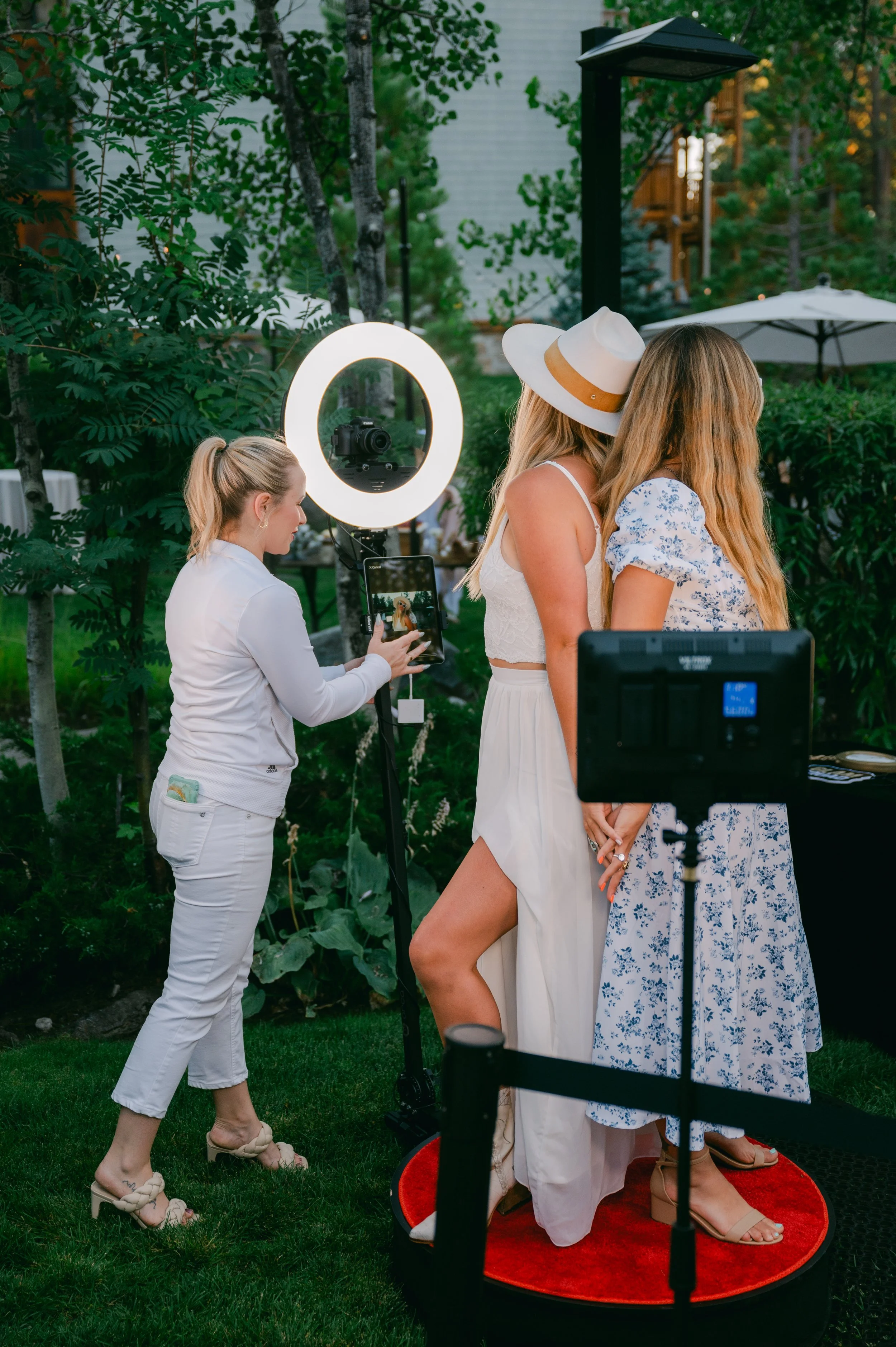360 Photo Booth Rentals — Epics Photo Booth