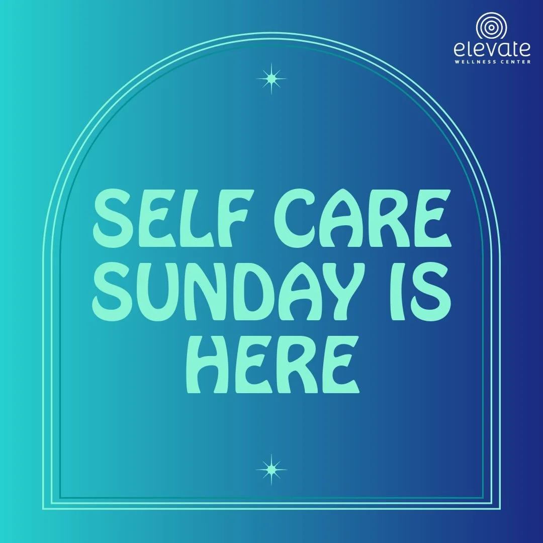 Self-Care Sunday Check-in 💭
.
What&rsquo;s one thing you can do today to reset your mind and body for the week ahead? 🌿
.
How will you manage and balance the holidays with your health? ⚖️
.
Tap into places and activities that bring you calm, peace 