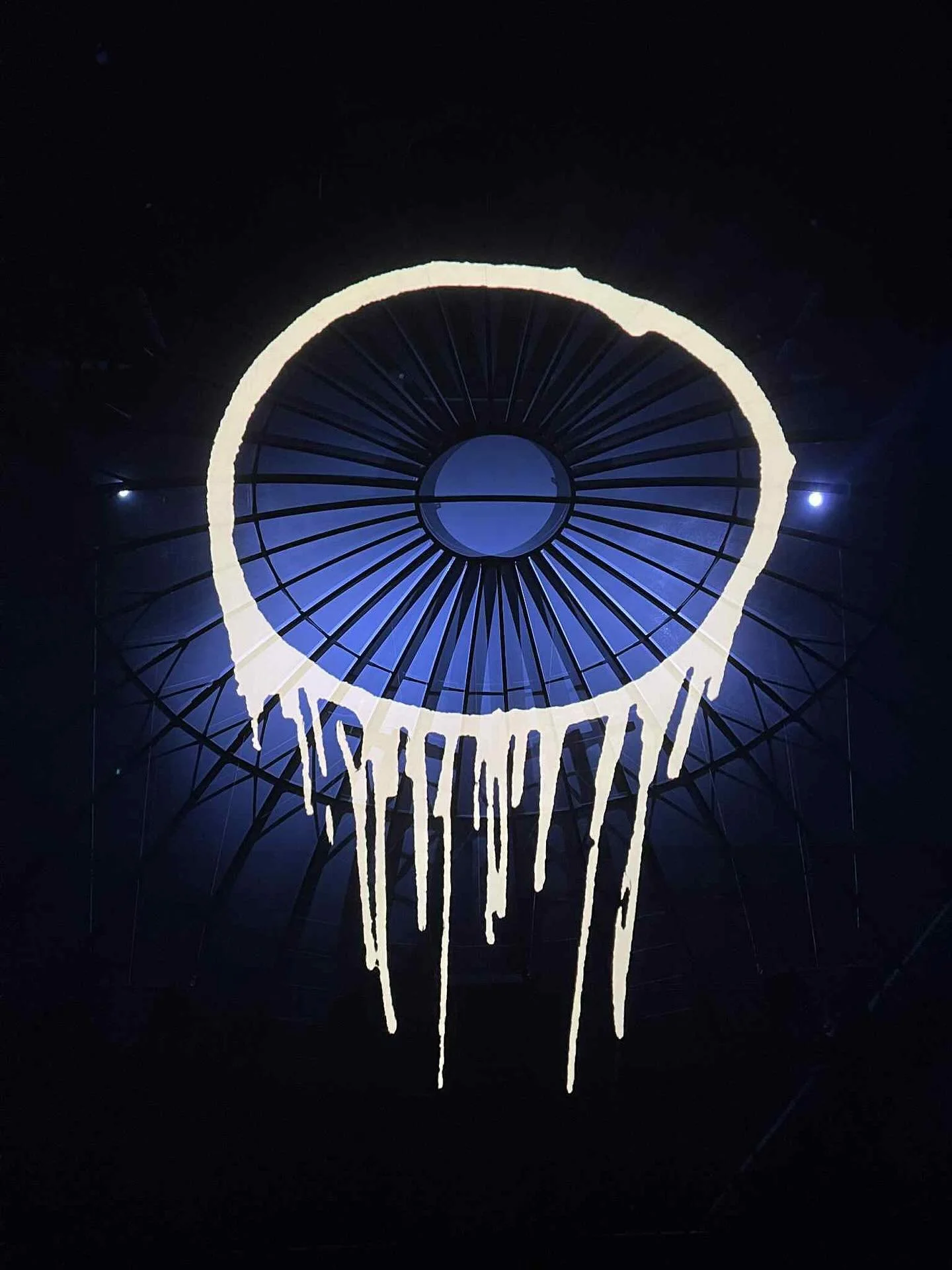 Fullm&aring;nen Fr&aring;n Helvetet intar Wisdome Malm&ouml; p&aring; Tekniska Museet &auml;ven imorgon onsdag! Vi &auml;r otroligt glada f&ouml;r att f&aring; spela v&aring;r f&ouml;rest&auml;llning igen- den sista f&ouml;r &aring;ret. Jisses som vi