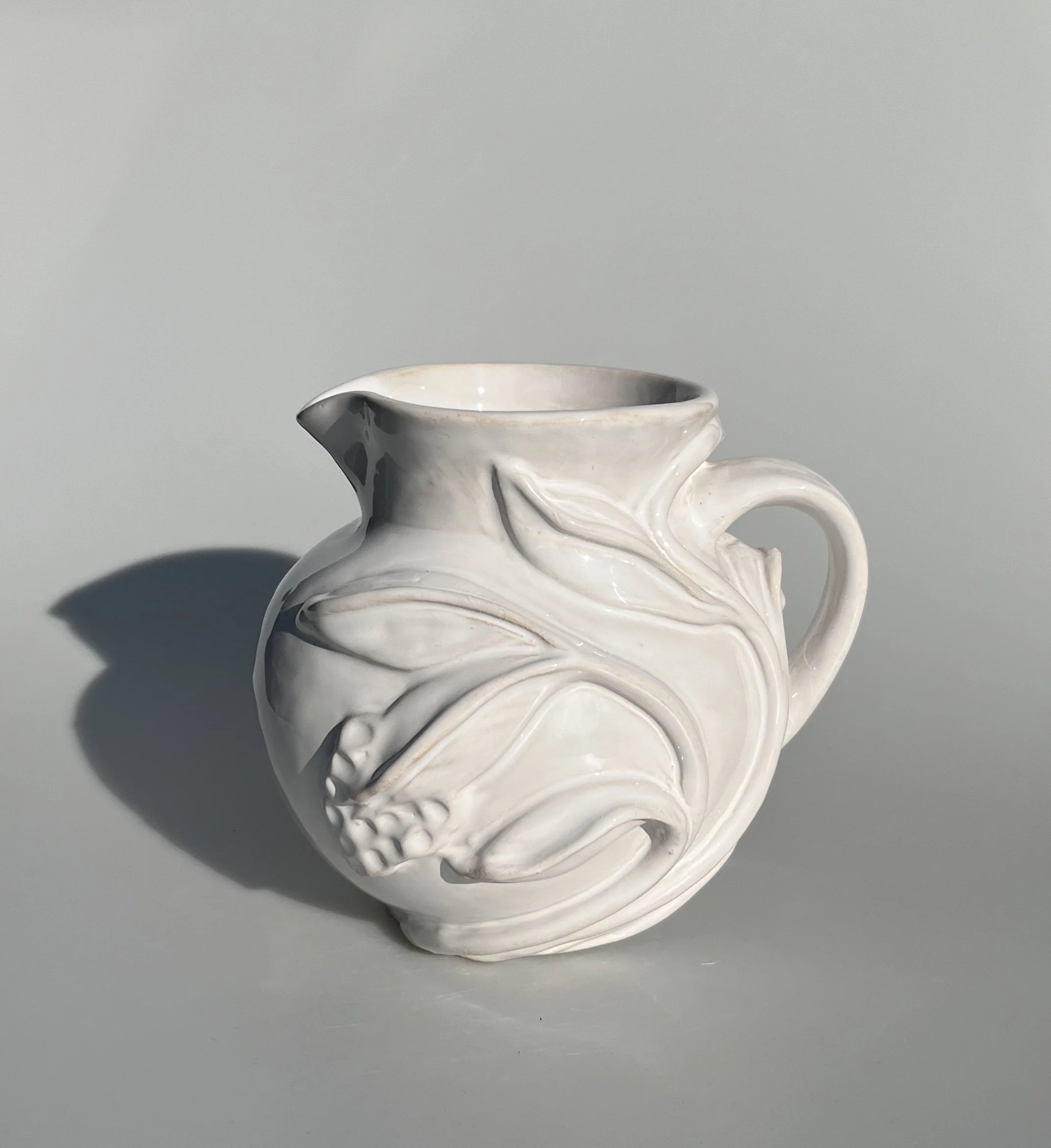 White Lilac Water Jug 1L E5278