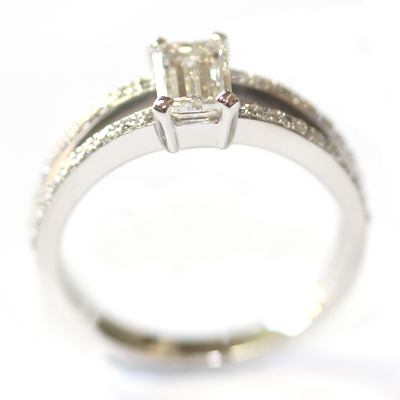Emerald Cut Diamond Engagement Ring with Split Diamond Set Shoulders 3.jpg