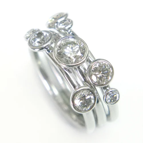 18ct White Gold Diamond Stacking Ring 3.jpg