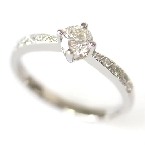 Platinum Oval Cut Diamond Centre Stone Engagement Ring.jpg