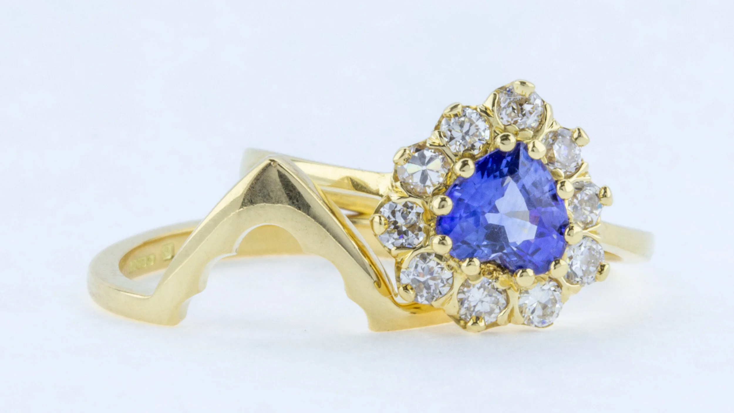 Jewellers Leeds Yorkshire Jewellers Form Bespoke Jewellers