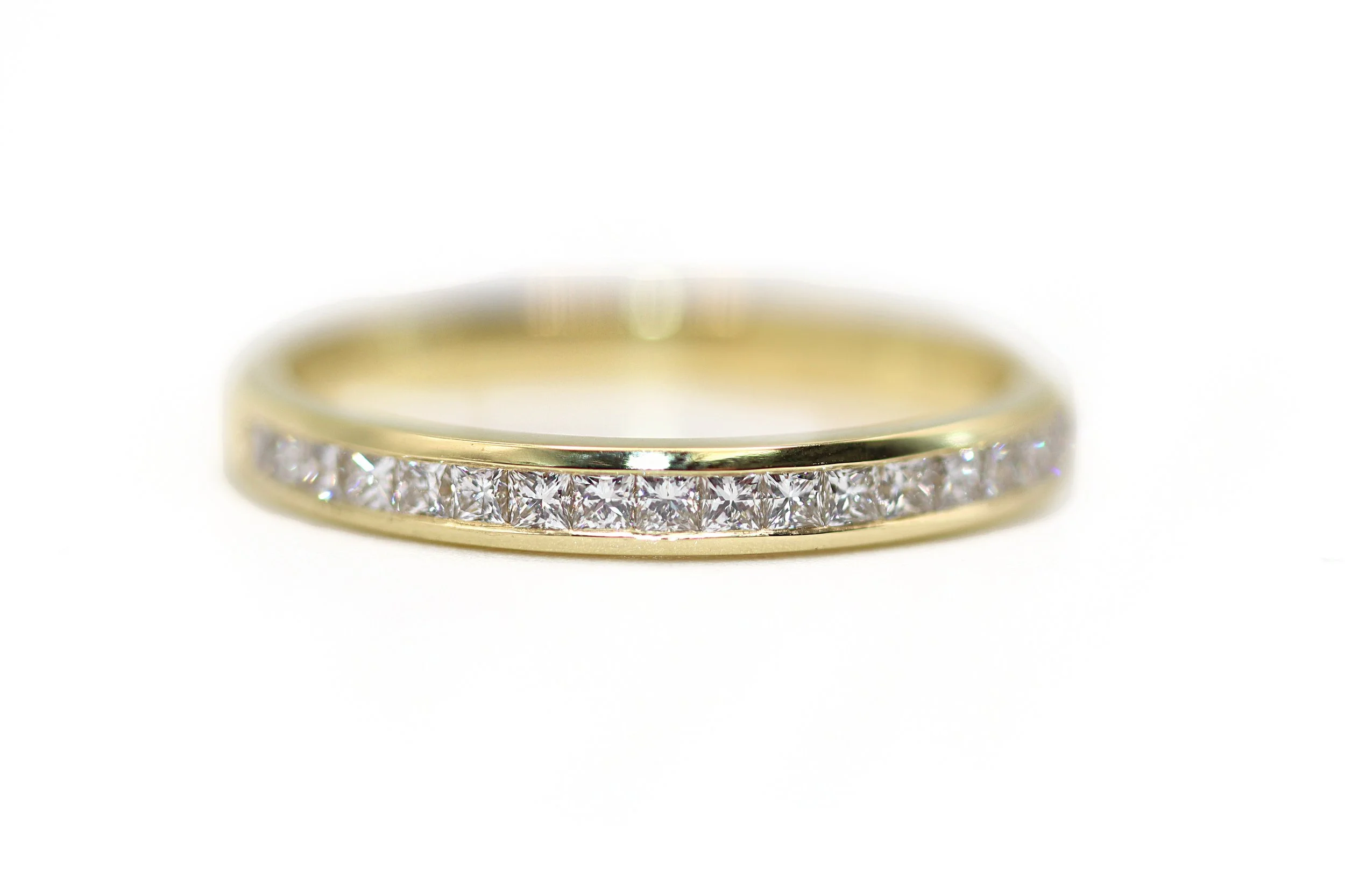 18ct Yellow Gold Half Set Princess Cut Diamond Eternity Ring 