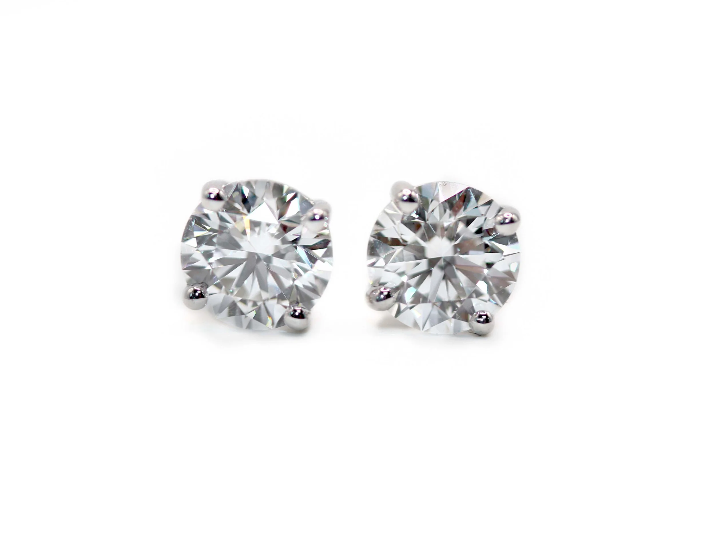 White Gold 1.38 carat Lab Diamond Stud Earrings
