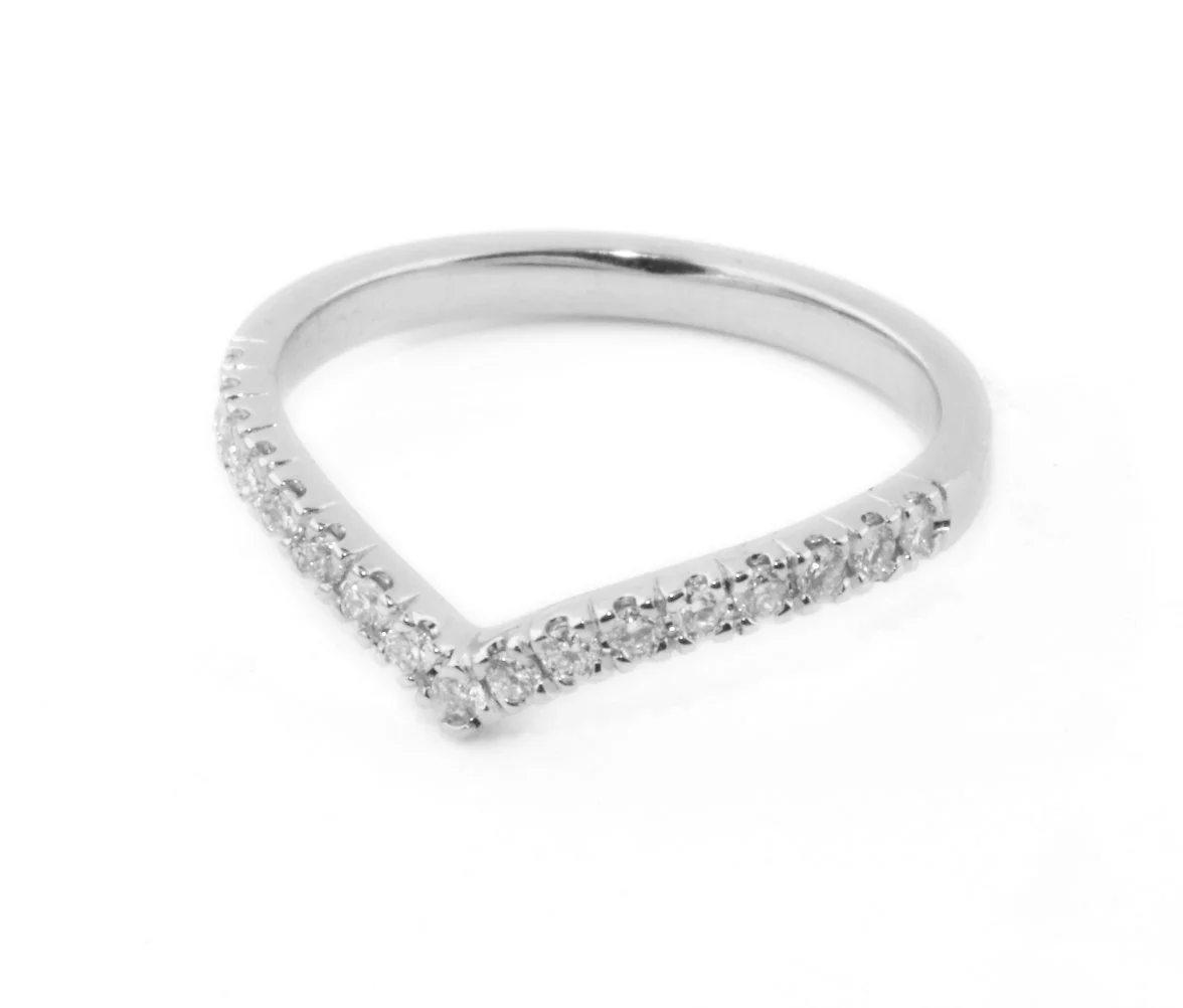 18ct White Gold Diamond Set Wishbone Fitted Wedding Ring