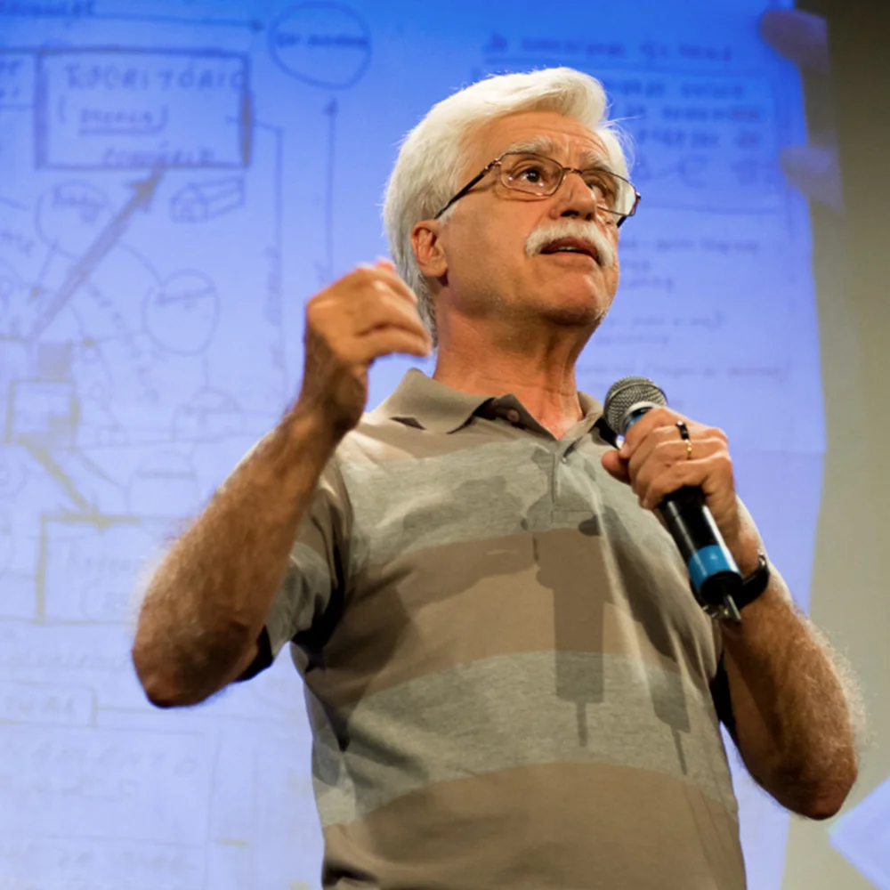 José-Pacheco.jpg