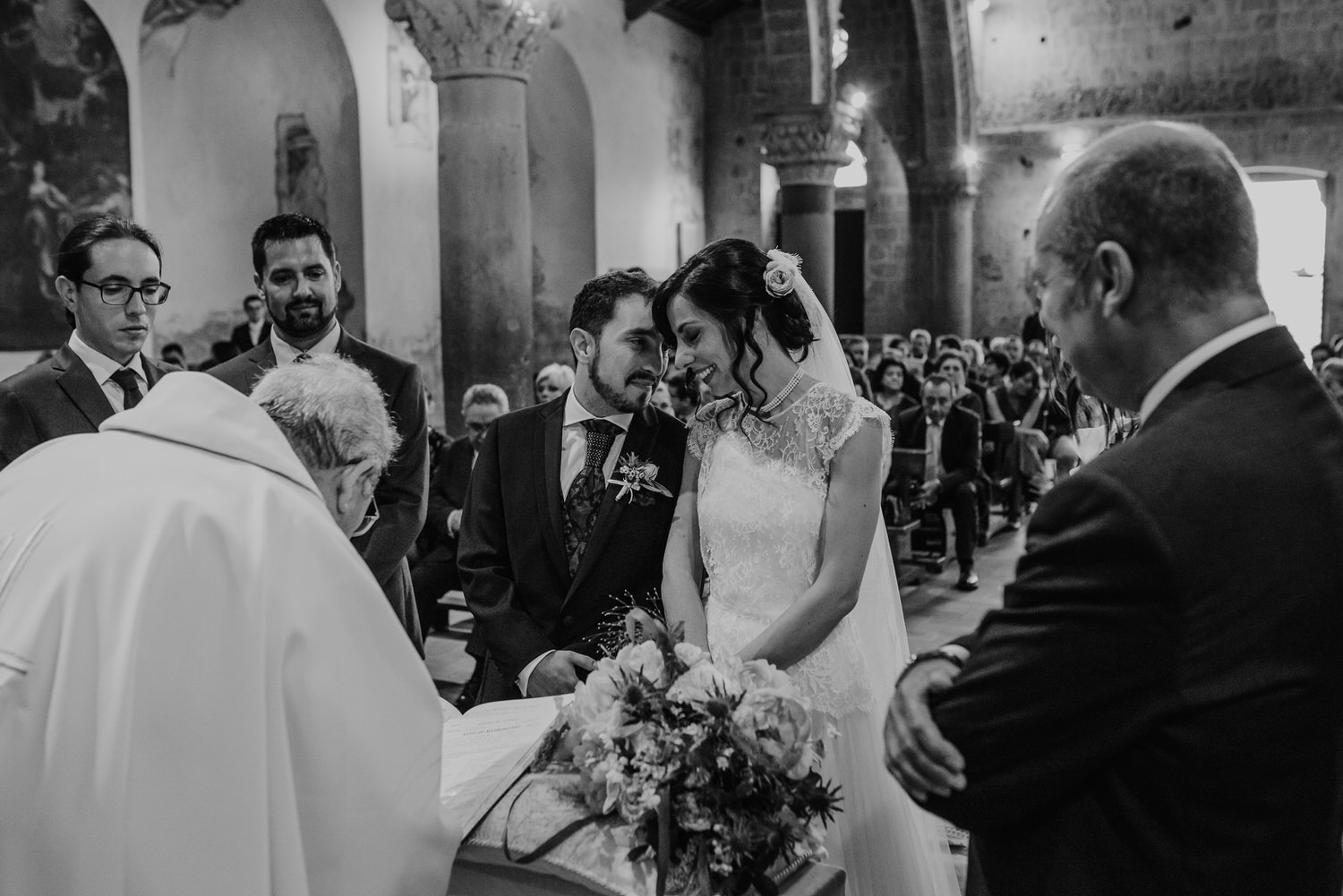 boda-italia-tuscania-abbazia_di_san_giusto-wedding-18.jpg