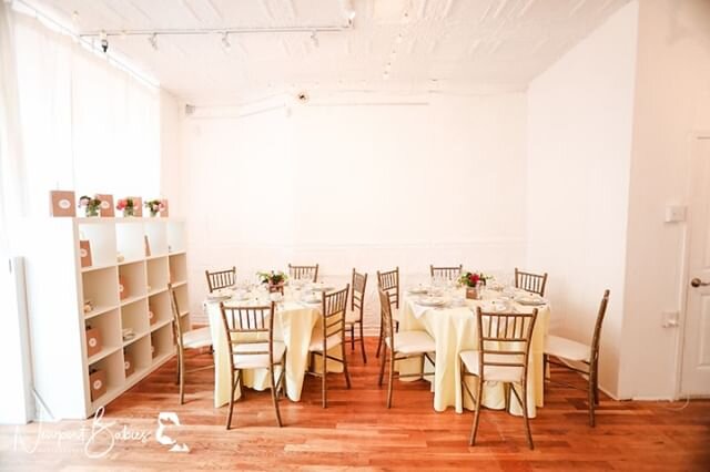 Intimate sized event space in Downtown Jersey City 917-626-0308⁠
#partyrentalsnj #newjerseyparties #njkidsparties #jerseycitykids #hobokenmoms #jerseycitymoms #jcmakeityours #downtownjc 📷#newportbabiesphotography #newjerseyparties #njkidsparties #je