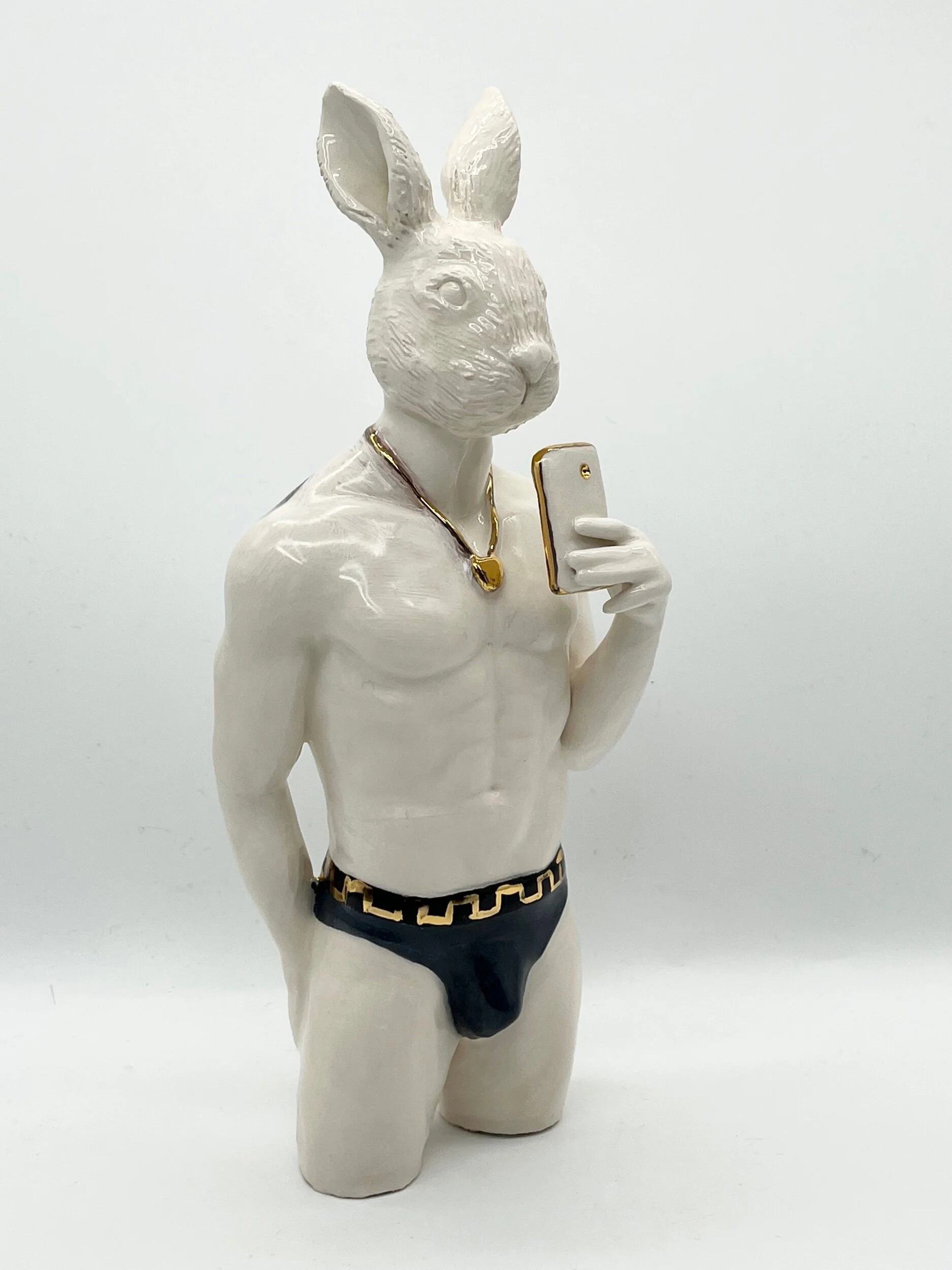 E5C61EC0-B502-4CAB-9EAA-1CE34870D62B