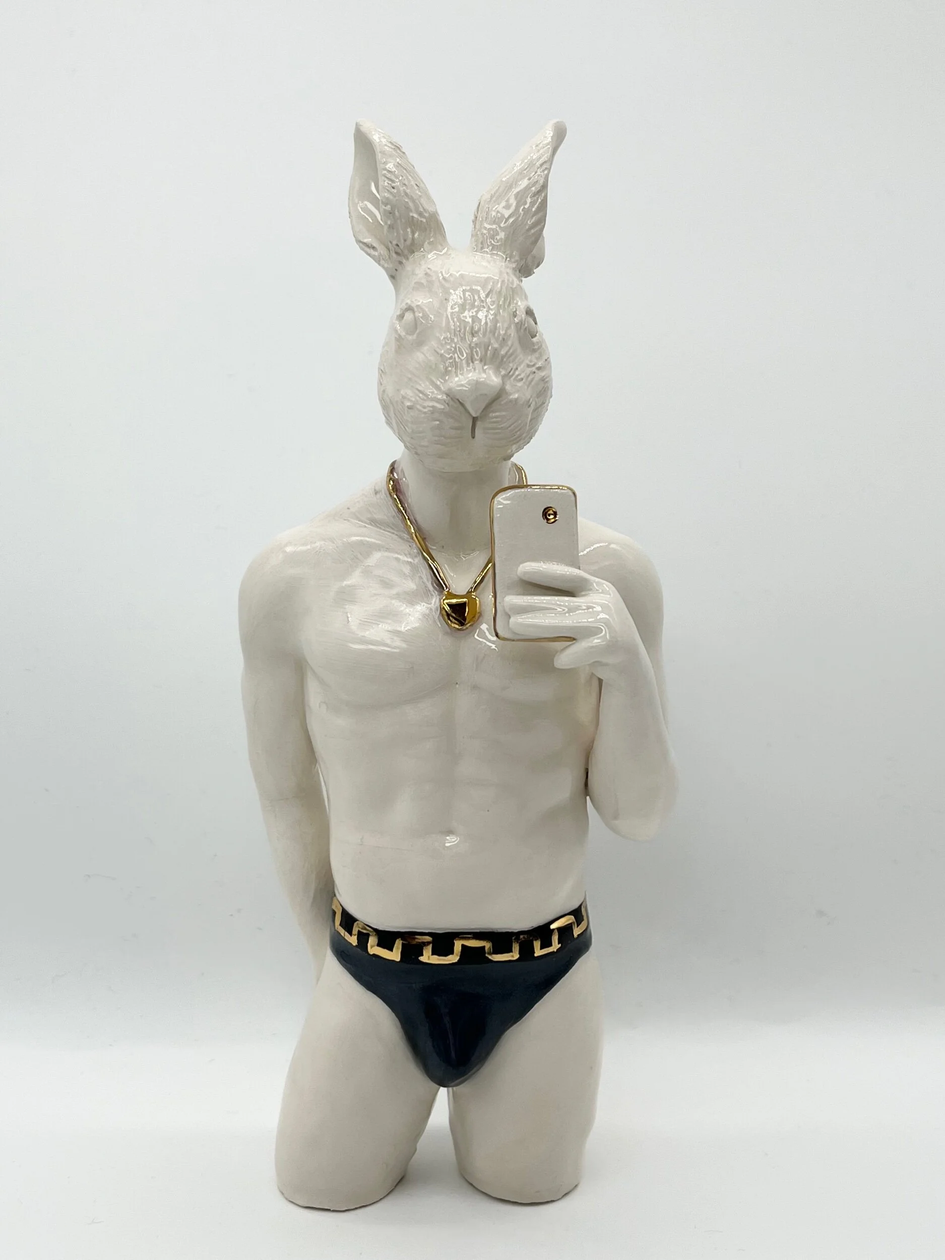 FF9C52EF-054E-4BC9-A46A-7F64ED39C644