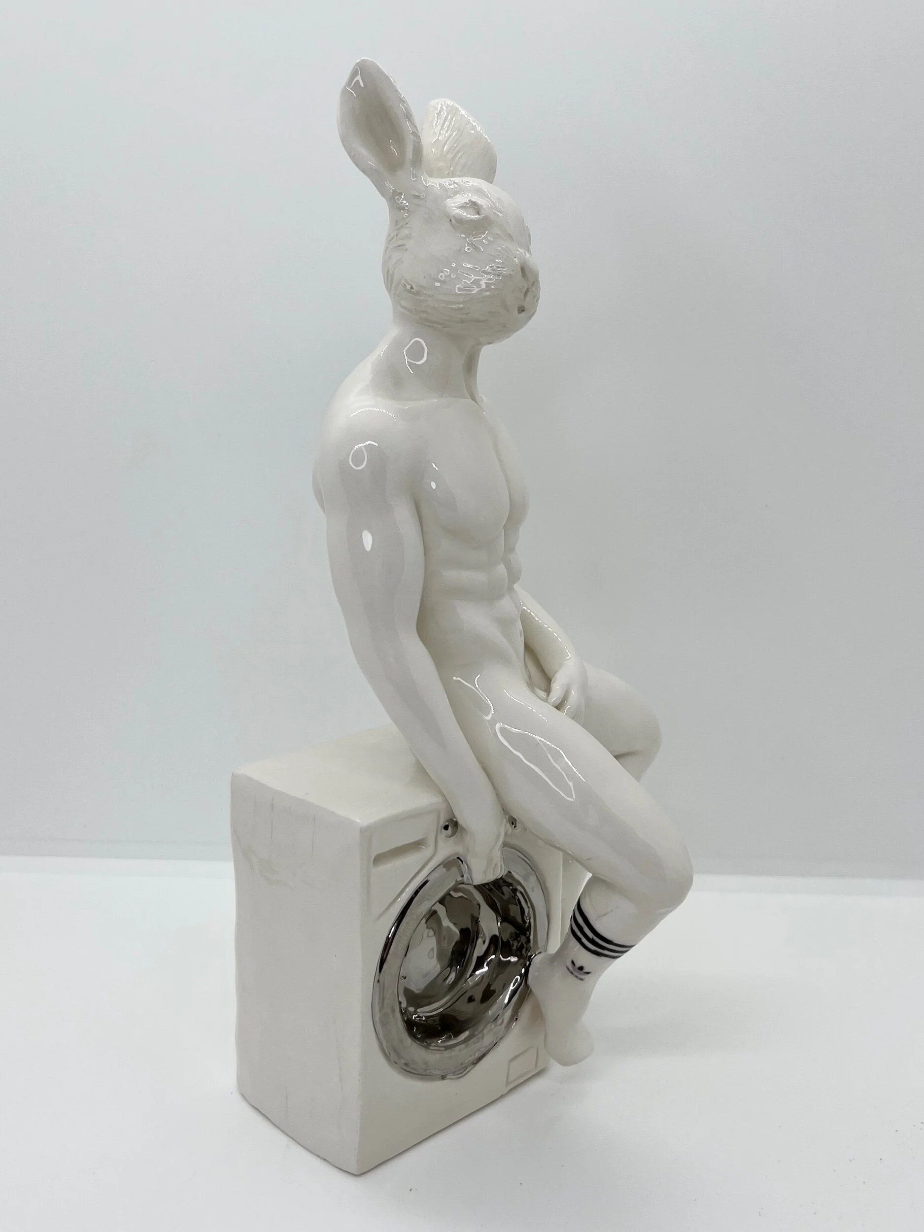 56FC91CB-E76E-4236-884F-0F1865C29A0B