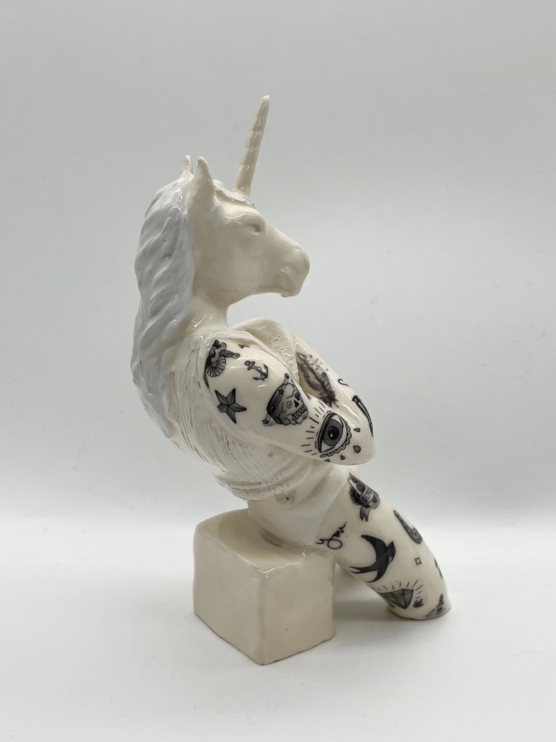 3AF3CC54-D3A7-4BBC-87B0-738EAD319B98