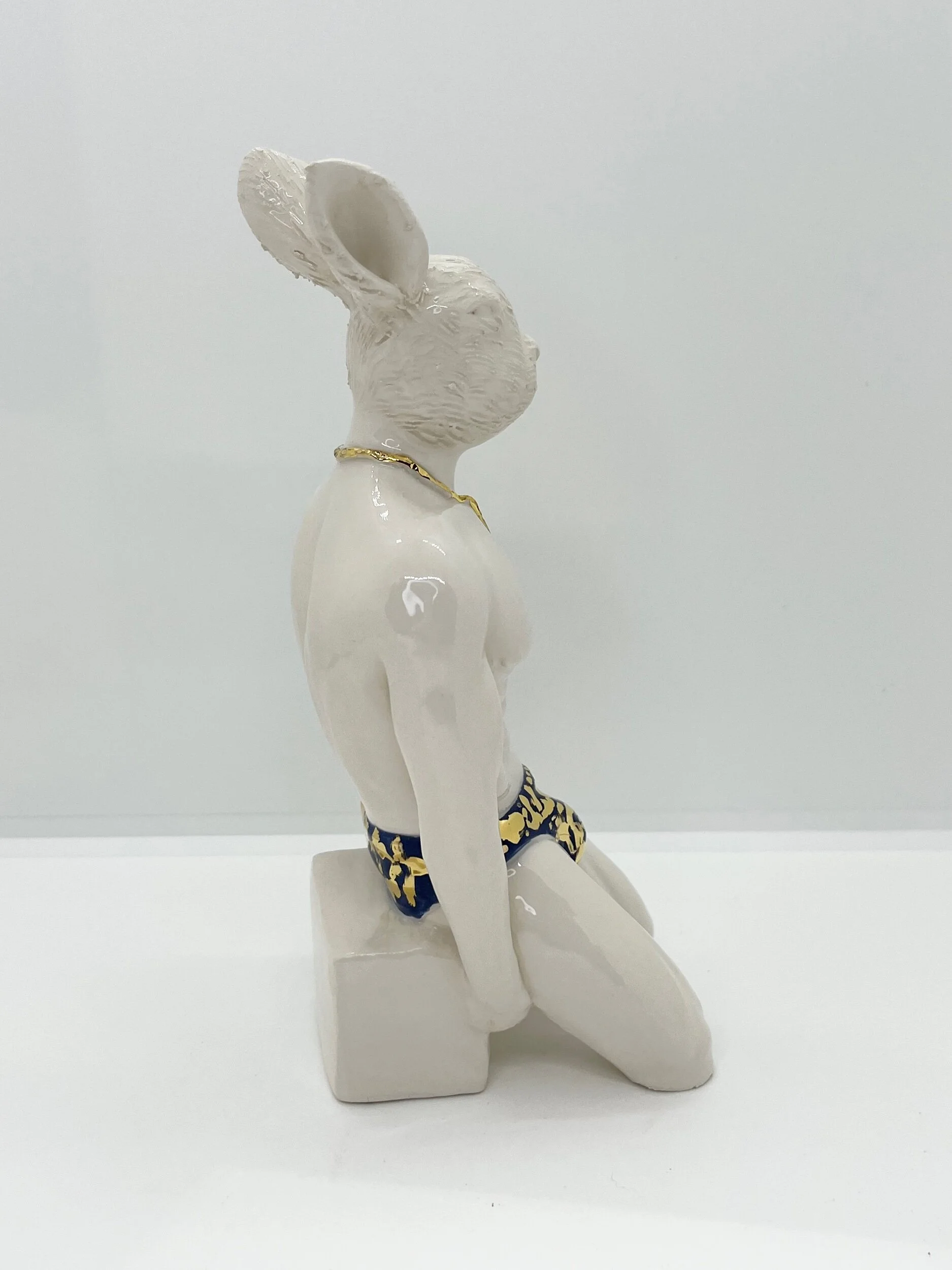 635D87FB-13E9-4D64-8D95-88B15DE4FABC