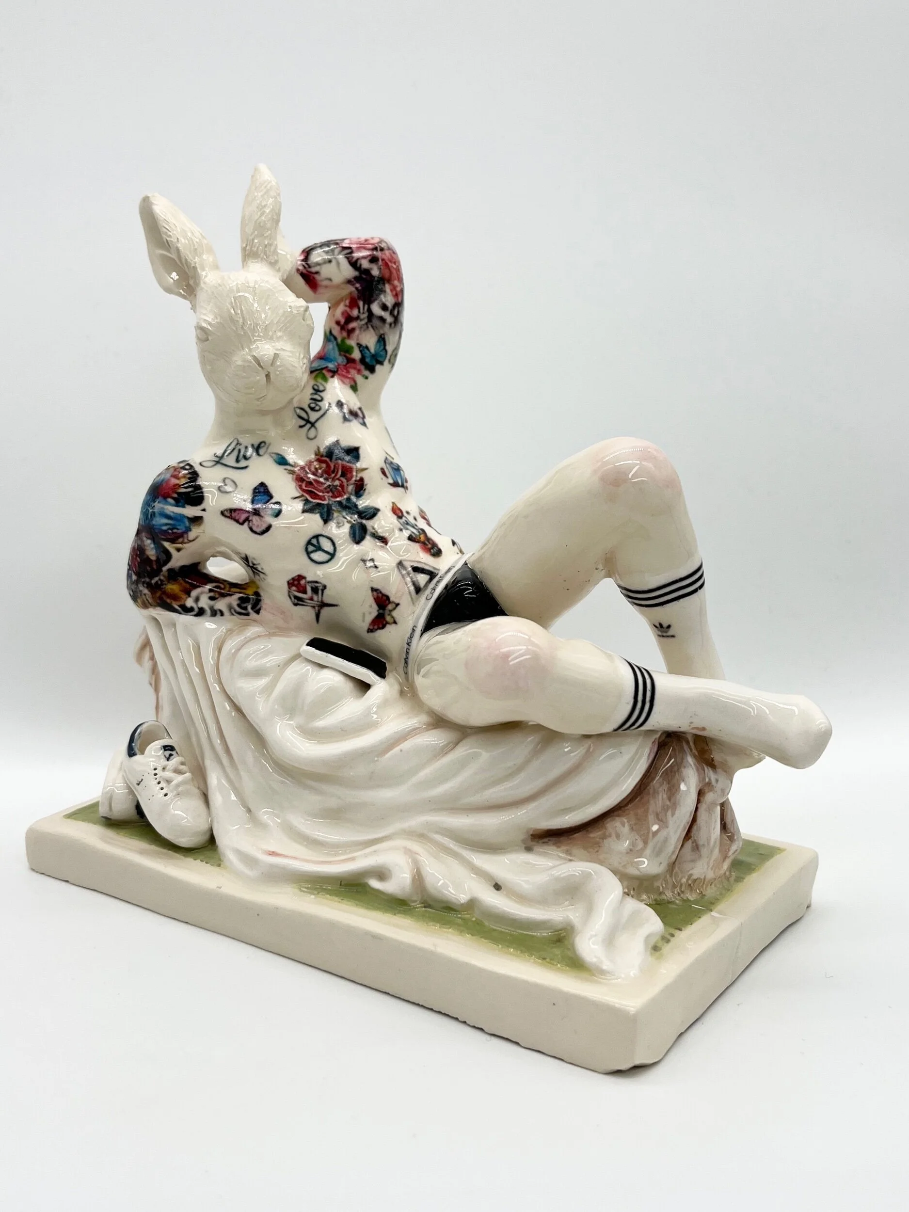 EFA53E2B-DD96-467F-BA5C-67CA9B4741EC