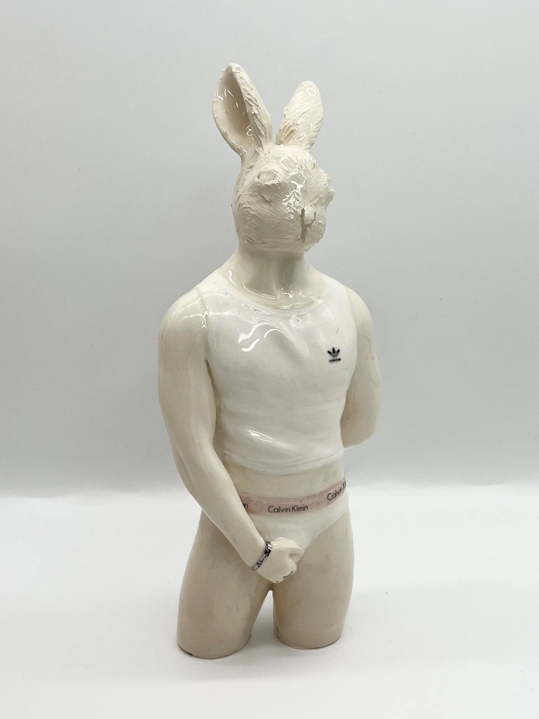 50AB8404-4E17-4B7E-B0FC-A1DDFEE48330