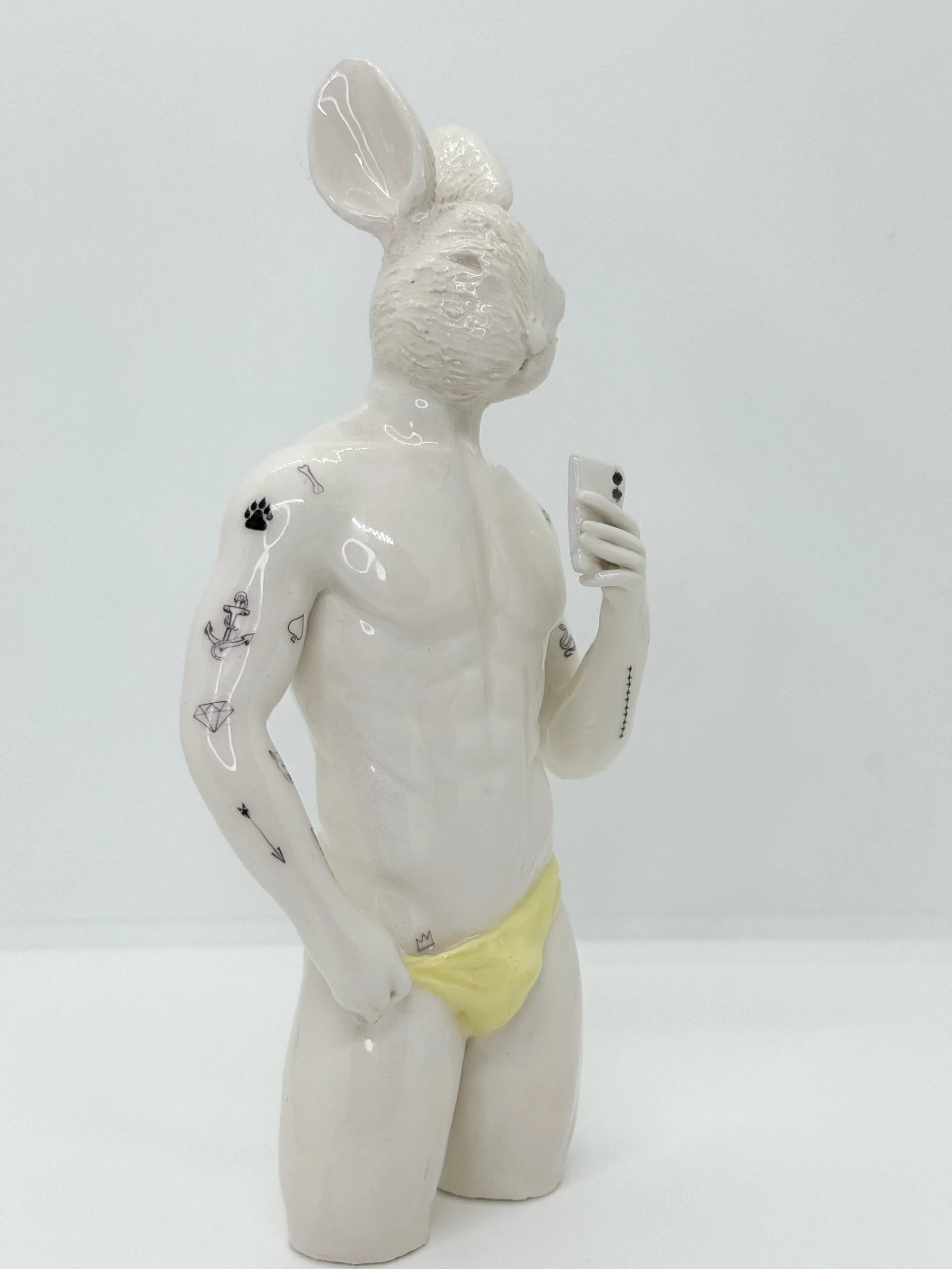 0D4527F3-E3CC-411C-B690-B5F22CAE4673