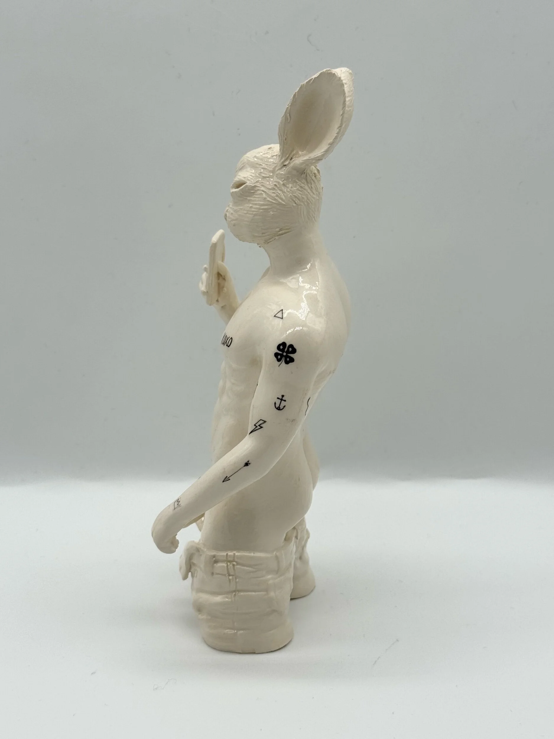 B7047394-0FE9-4405-AF67-9C25B33A811C