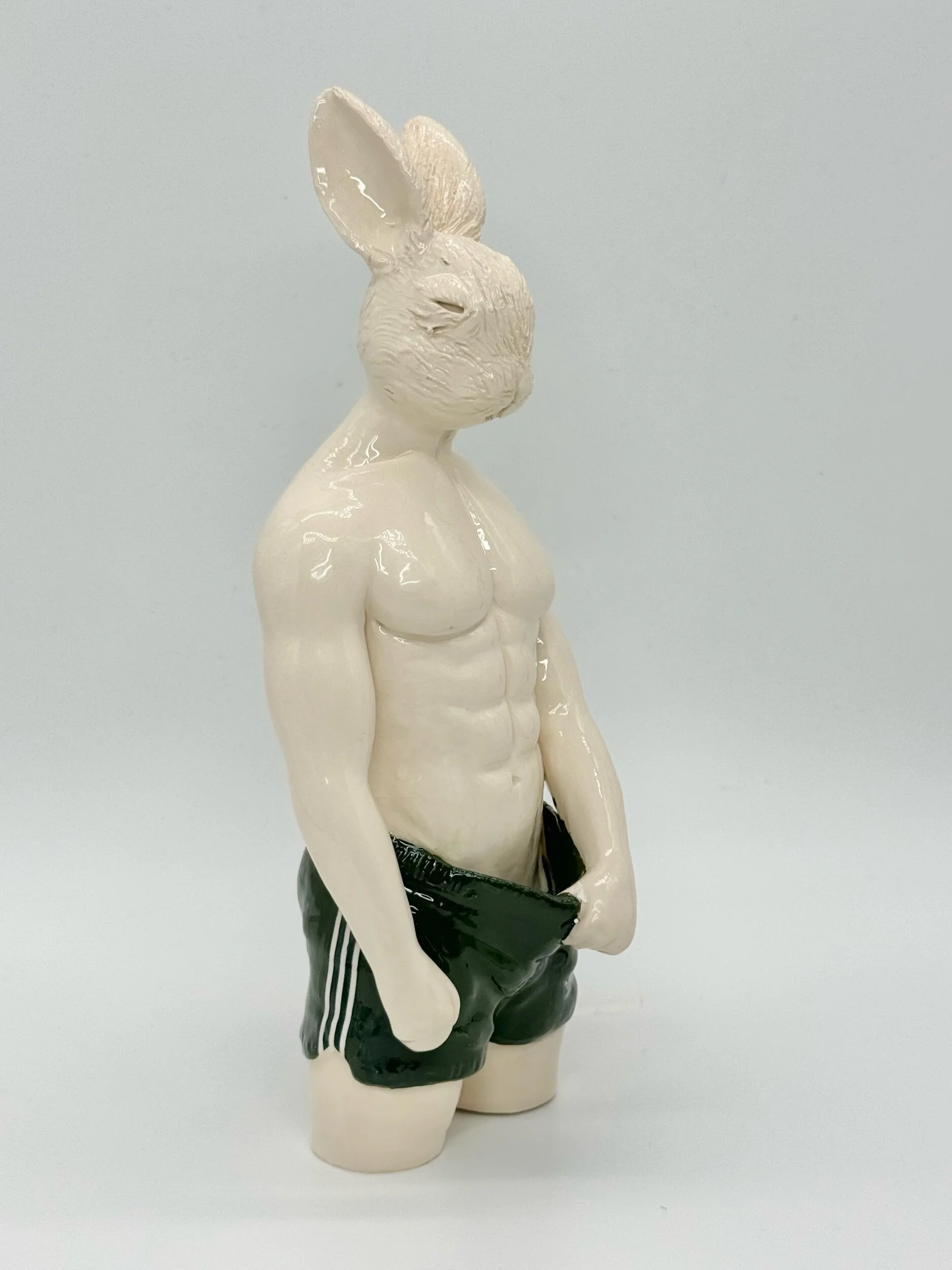 0DB0B5B3-A22A-4079-AE05-A18D6768B7FB