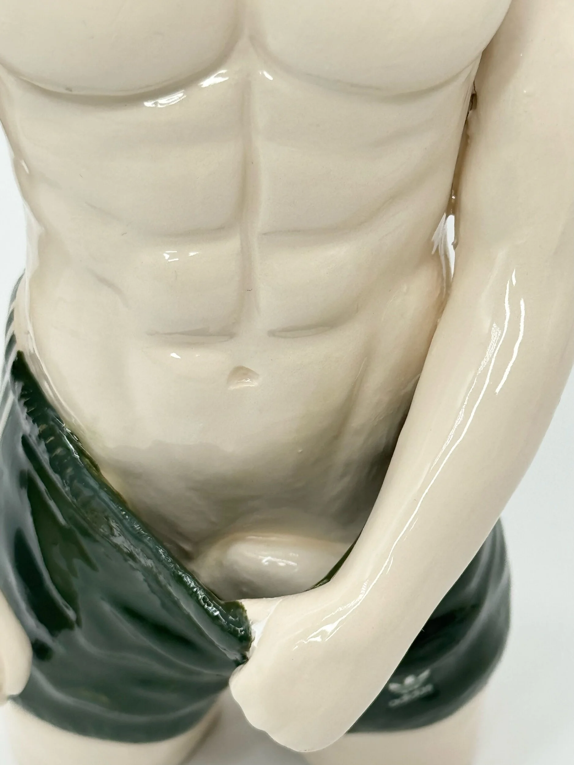 25E2D5EF-7D8C-4DA0-825B-2C50F6A2B2E8