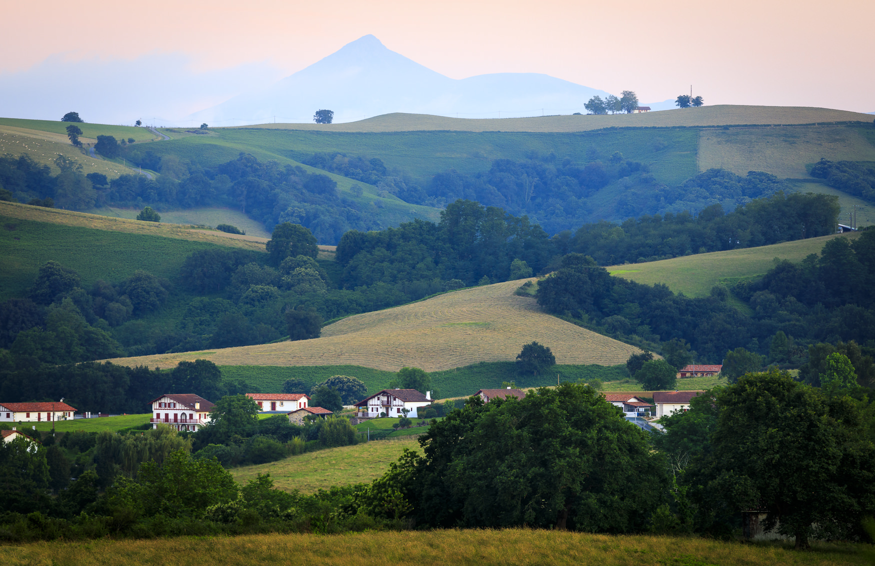 Pays Basque-France-SH-Jul18-HiRes01.jpg