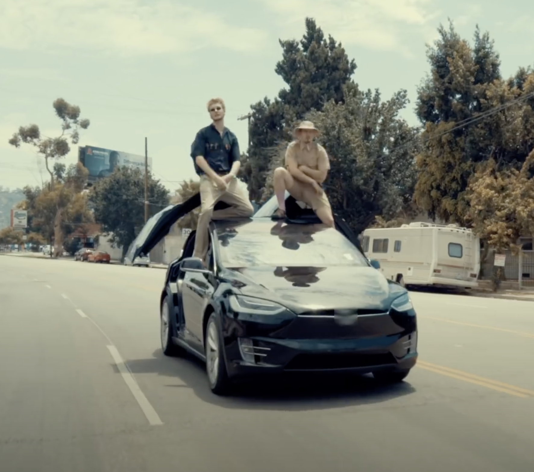 Yung Gravy, bbno$ - Whip A Tesla