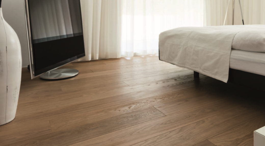 WOOD EFFECT PORCELAIN TILES