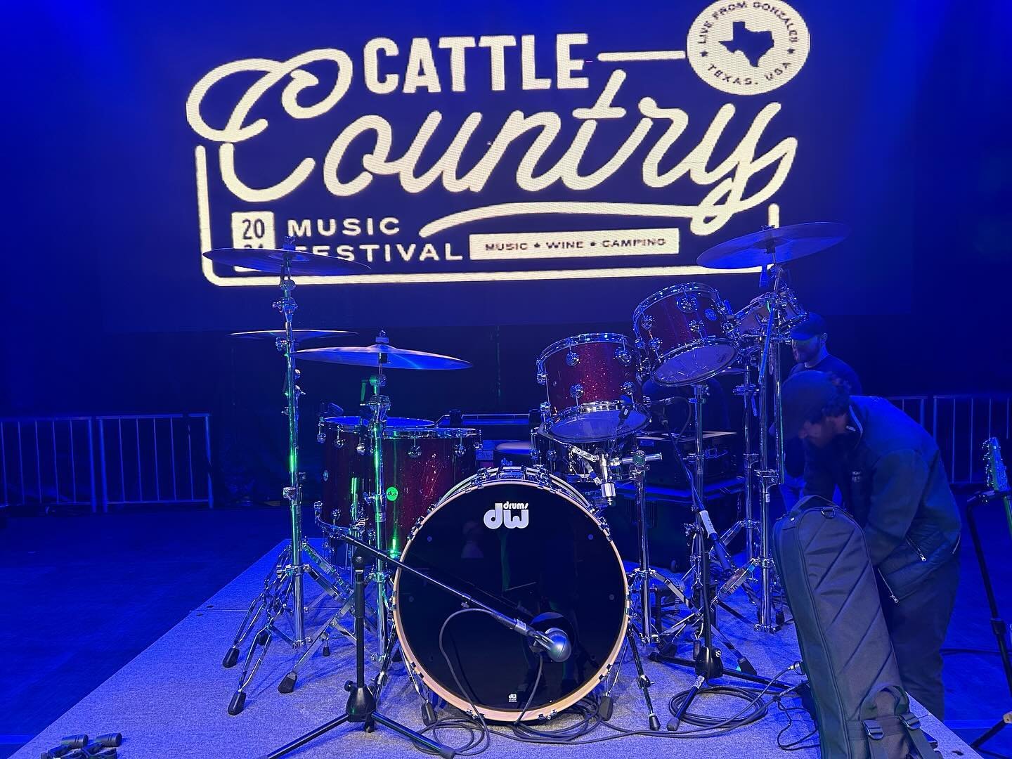 Exciting Saturday @cattlecountryfest providing for @colbiecaillat and @breland! 
Headed back for more fun today!