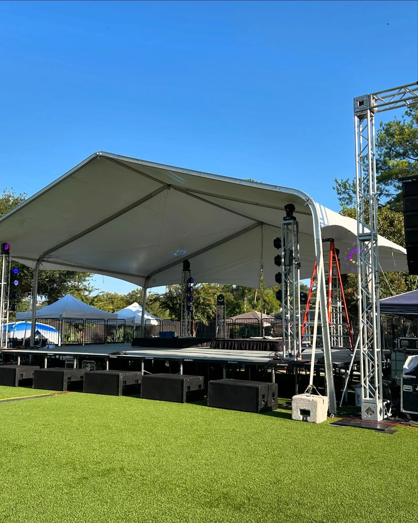 Full Production at Horseshoe Bay Resort for the annual Beer By The Bay Music Festival @hsbresort