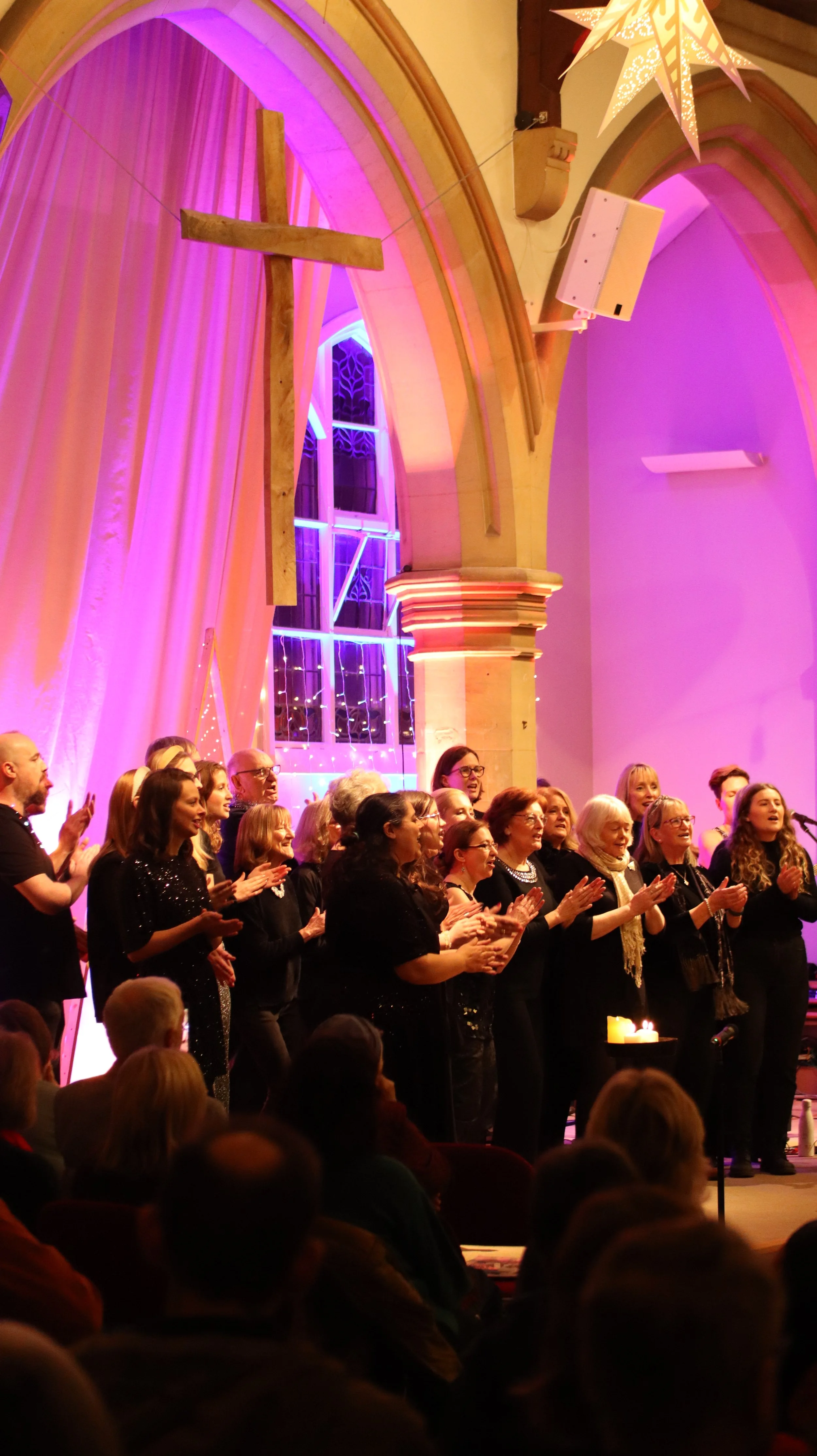 The Christmas Choir is back!