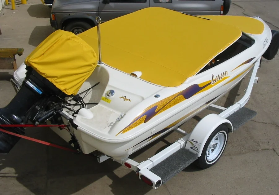 Eye catching boat cover
