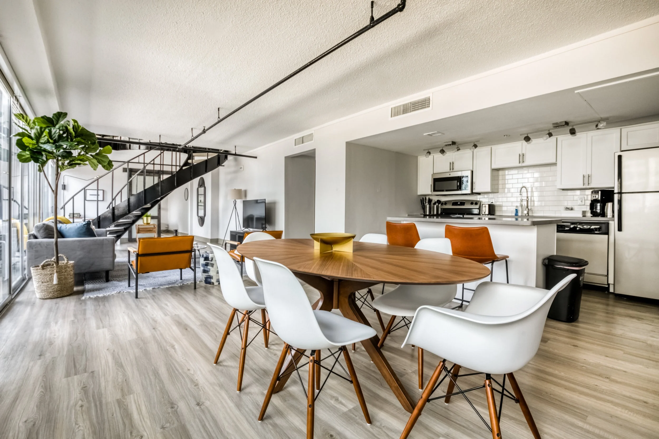 lodgeur-clutter-free.jpg